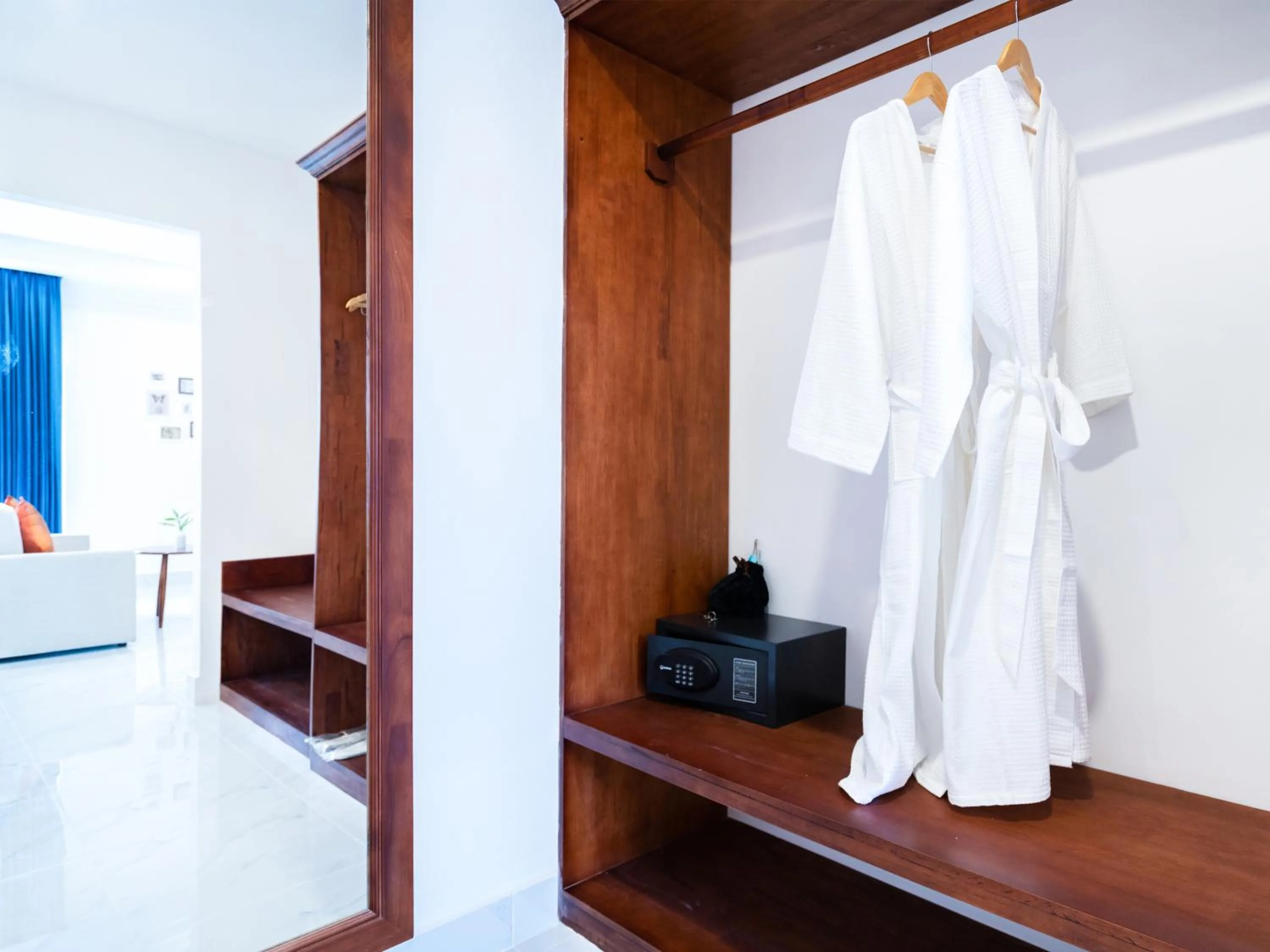 safe in Le Kree Downtown Hotel