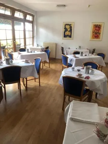 Restaurant/places to eat in Hotel Blume