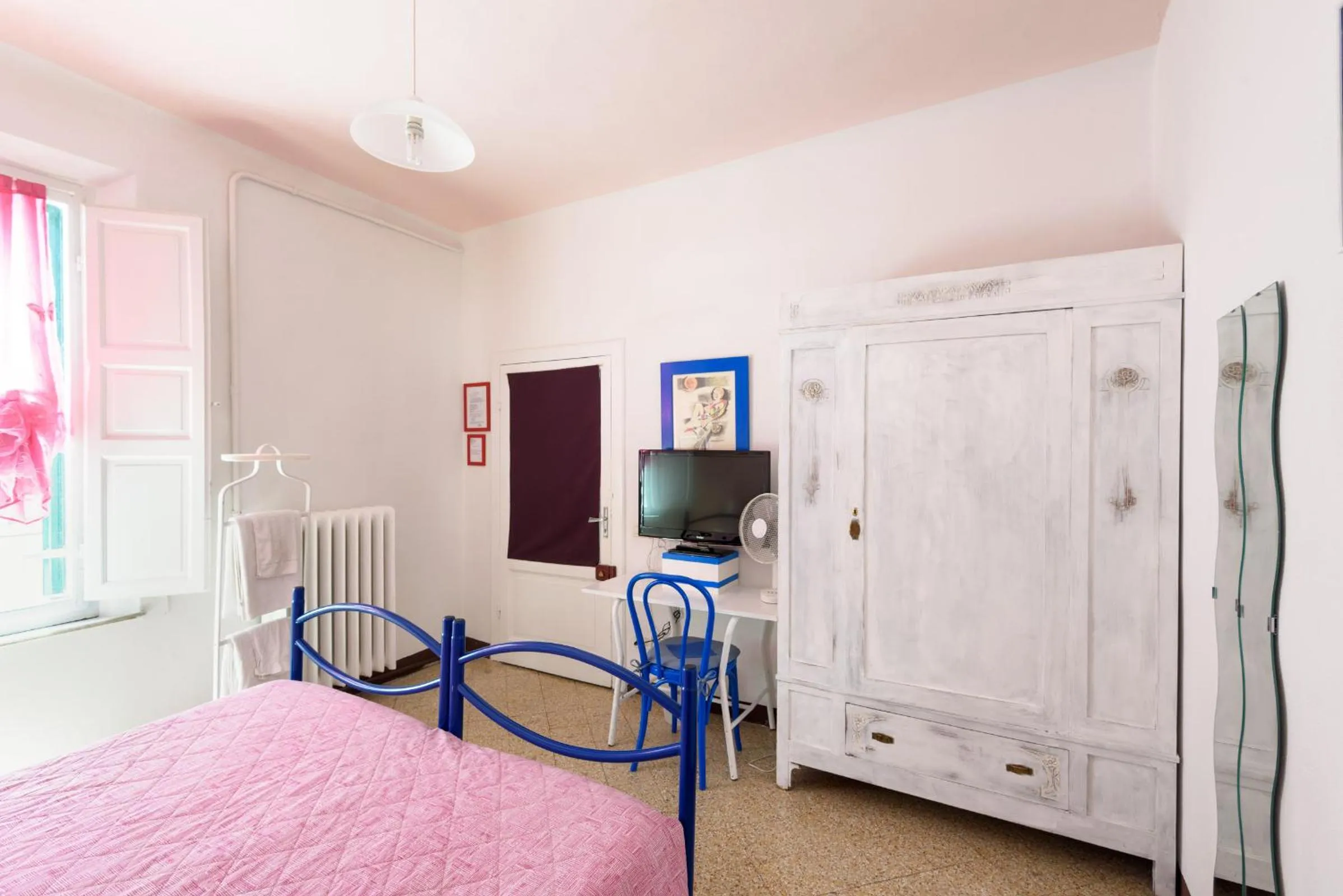 Photo of the whole room, Bed in Casa di Osio