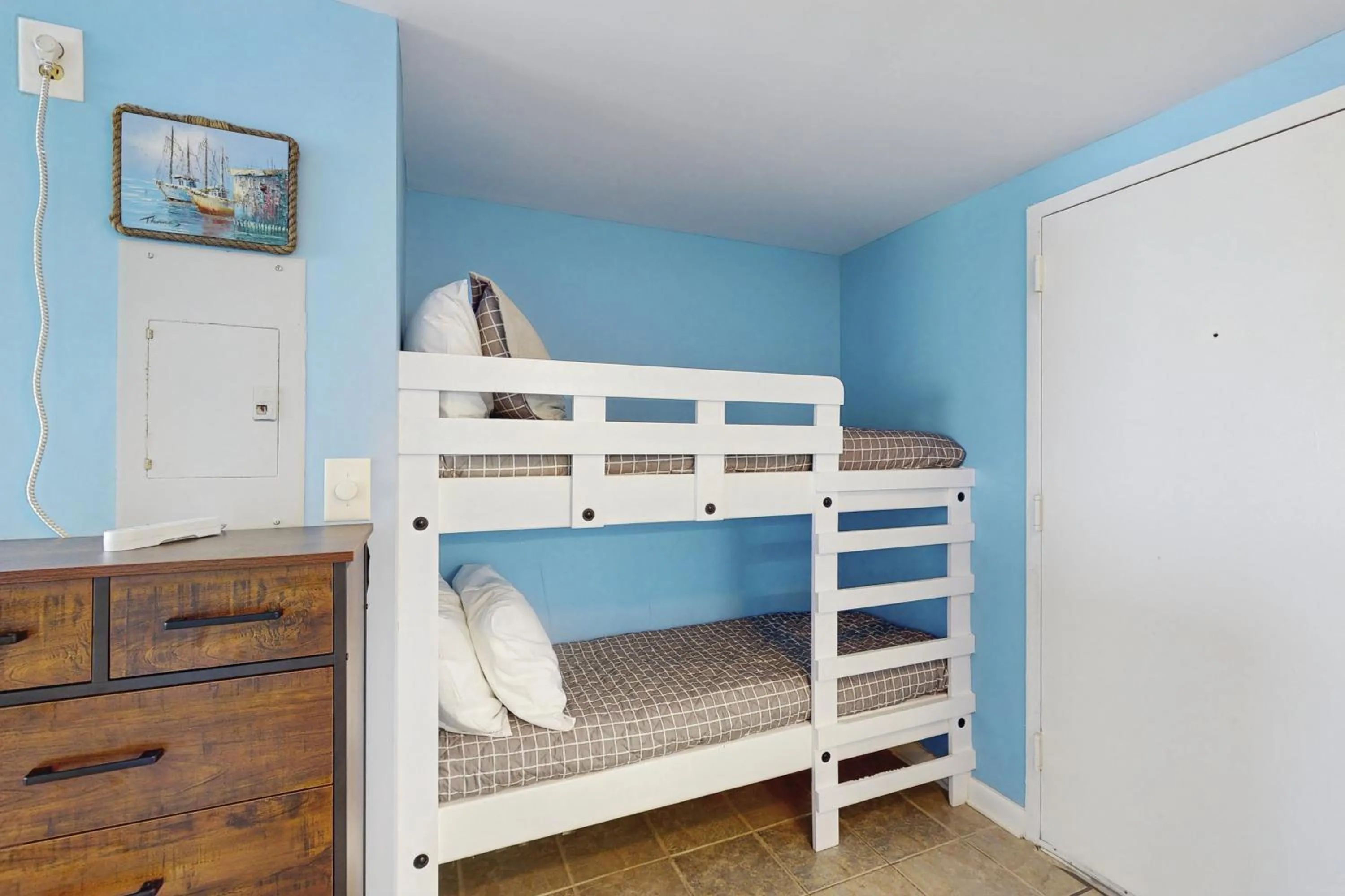 Bed in Myrtle Beach Resort