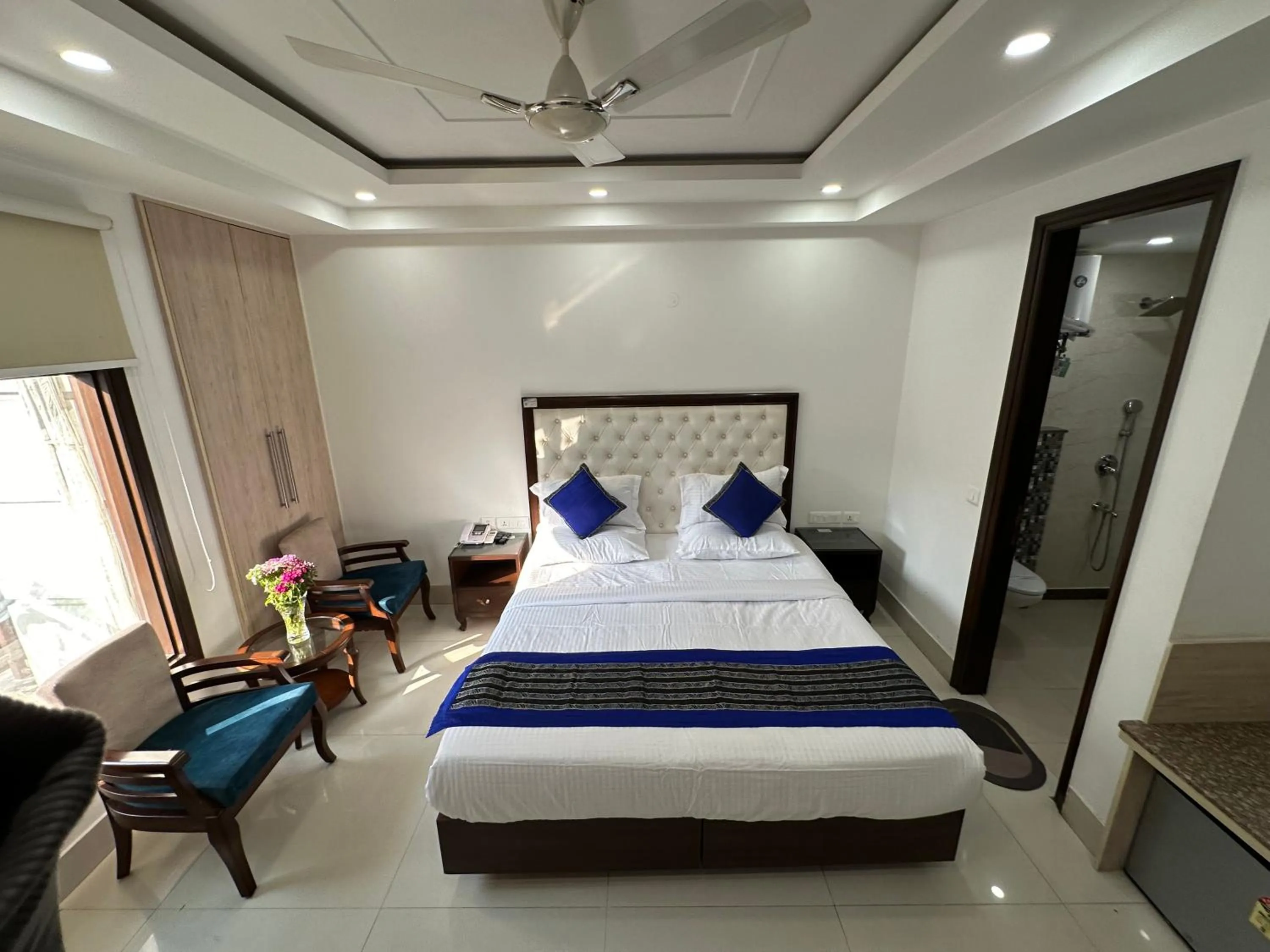 Bed in Lemon Green Residency - Hotel and Serviced Apartments