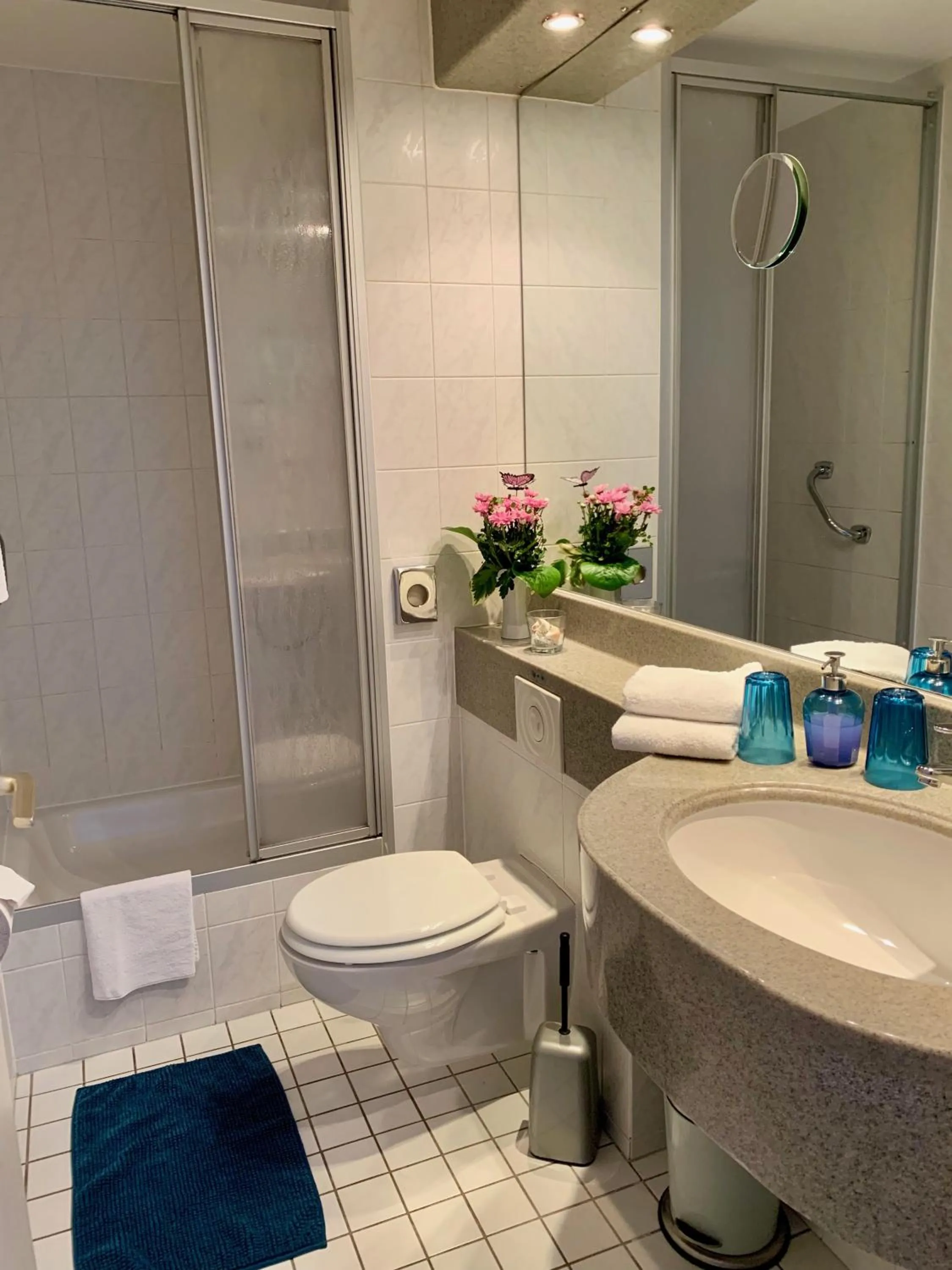 Bathroom in Art Hotel Köln