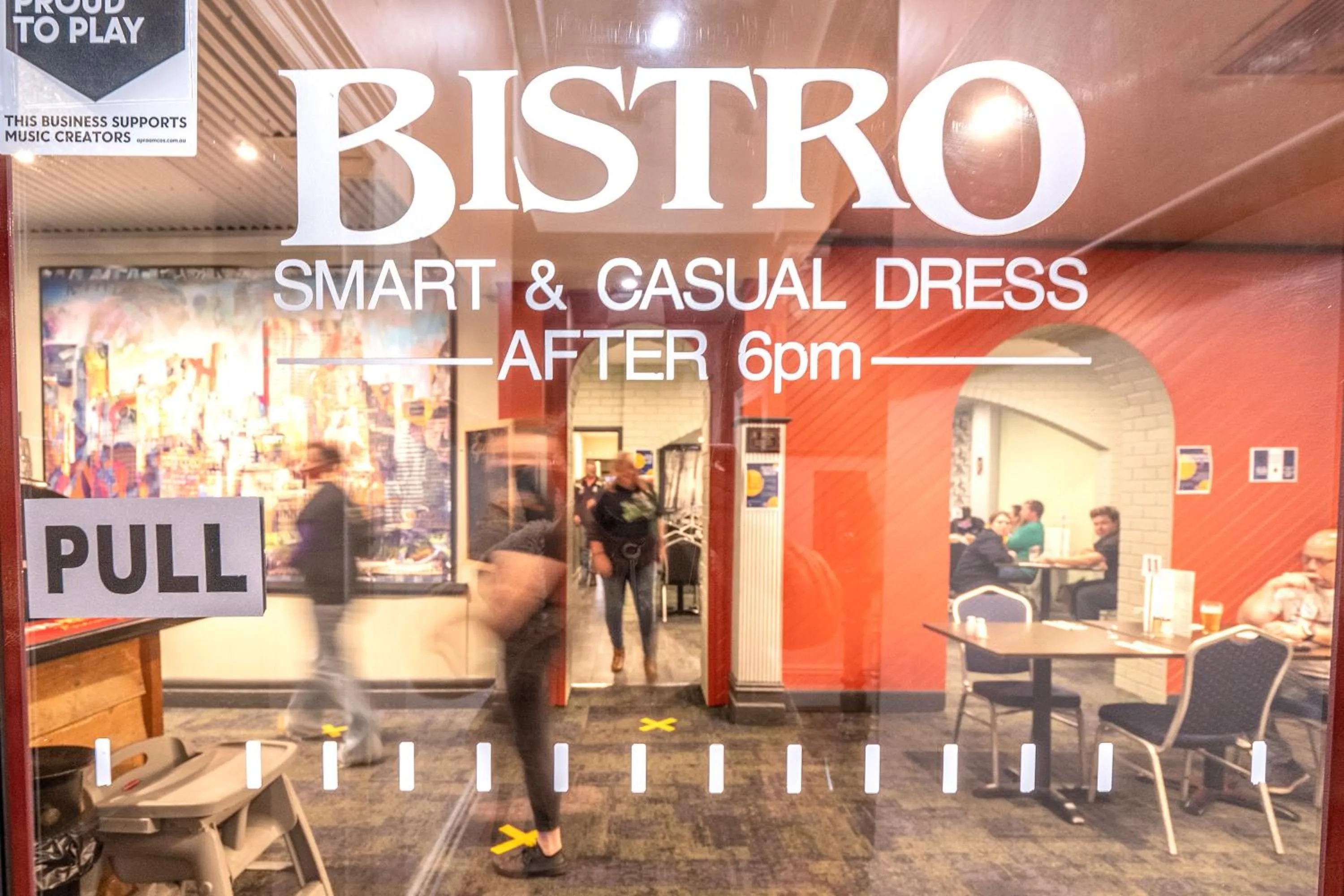 Restaurant/places to eat in Telegraph Hotel Numurkah