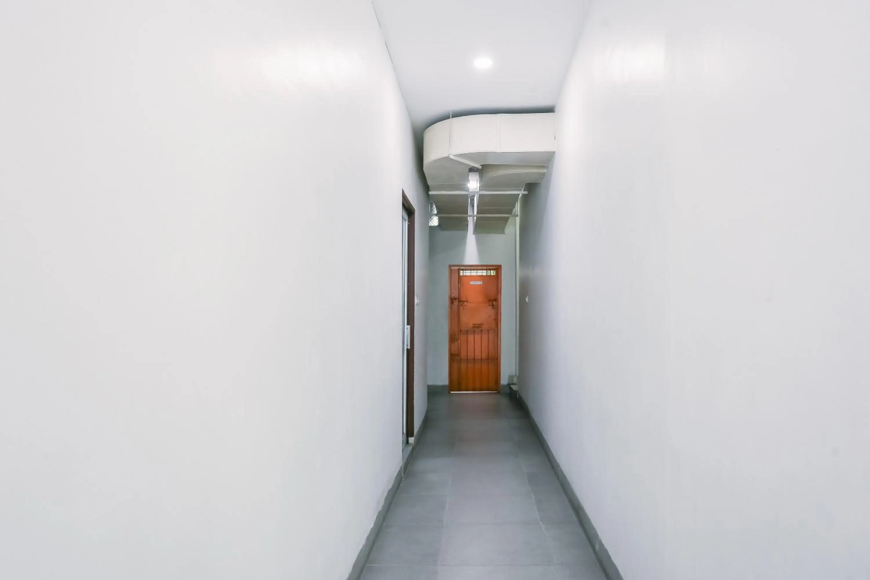 Property building in RedDoorz at Seindo Hotel Medan