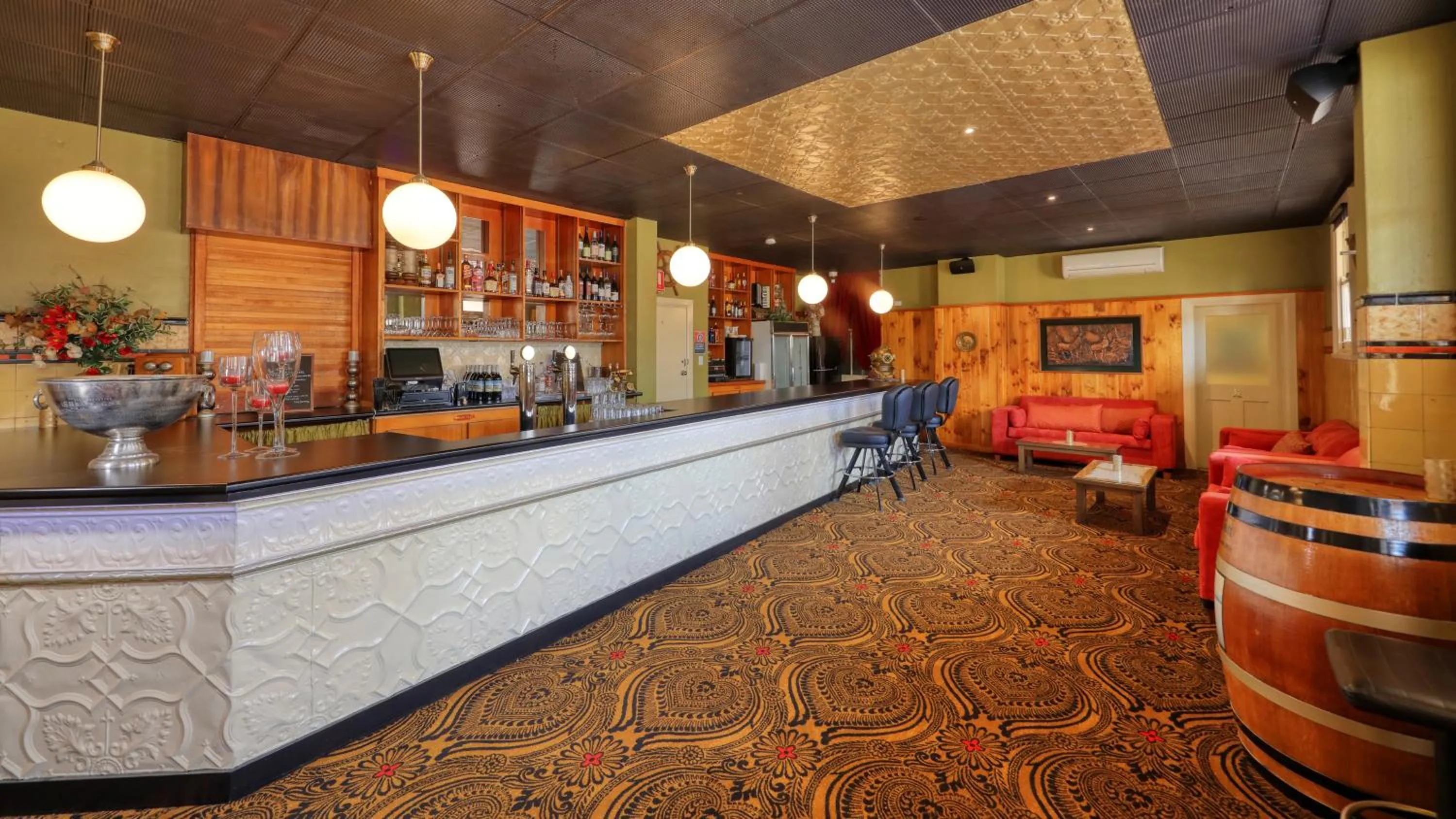 Lounge or bar in Commercial Travellers House