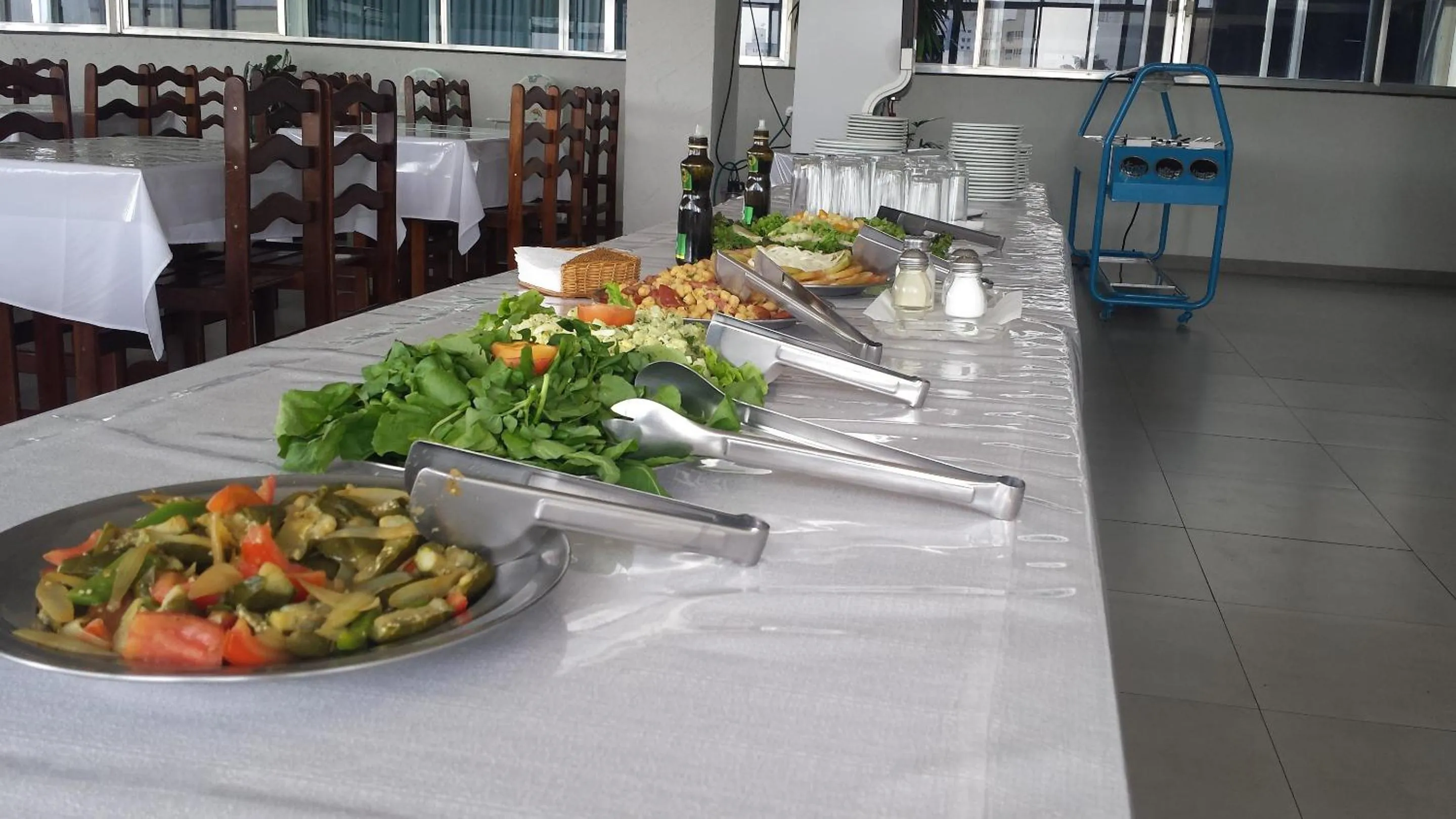 Food and drinks in David Plaza Hotel