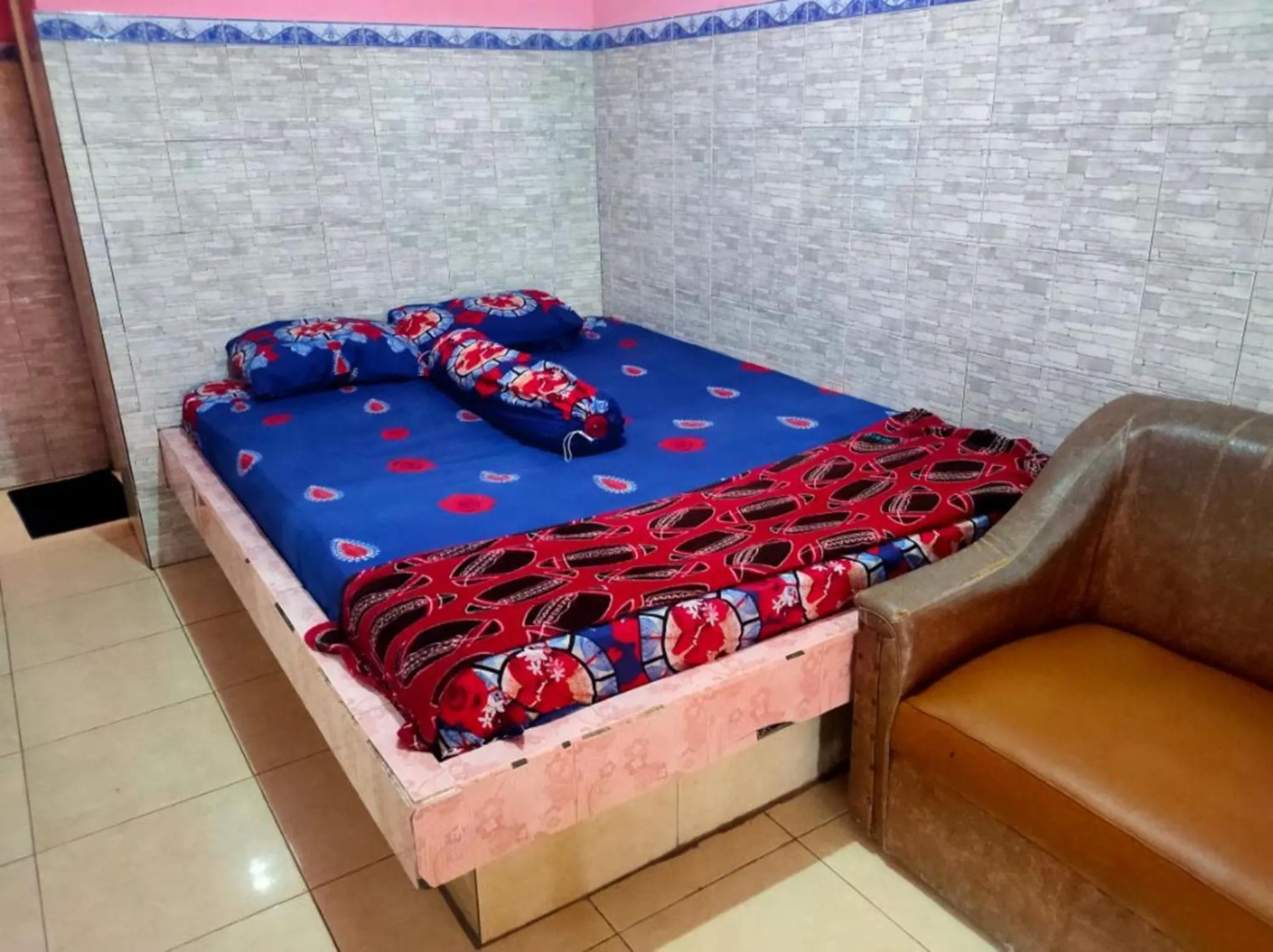 Living room, Bed in Hotel Abimanyu Bandungan