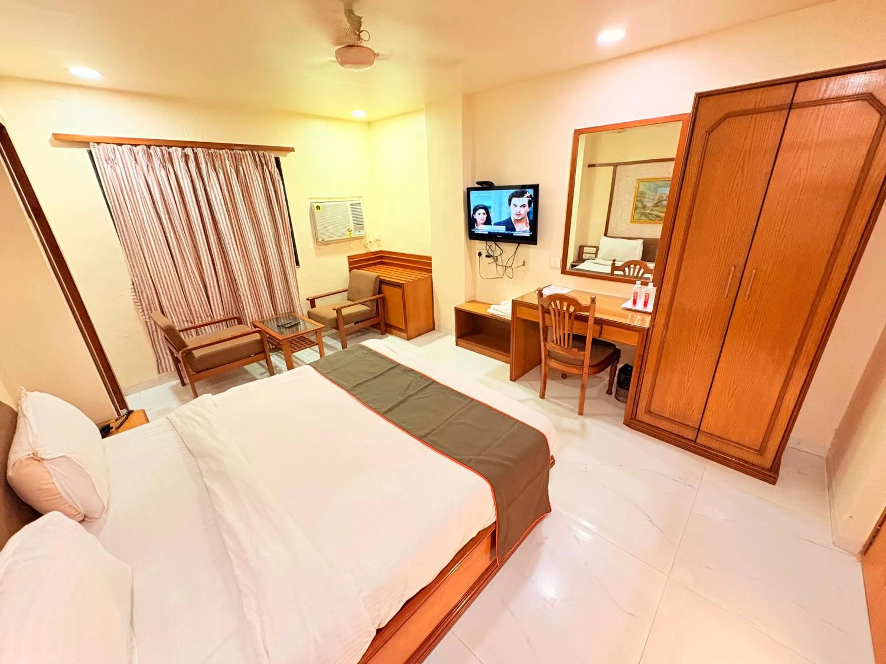 Hotel Vice President - Navrangpura, Ahmedabad