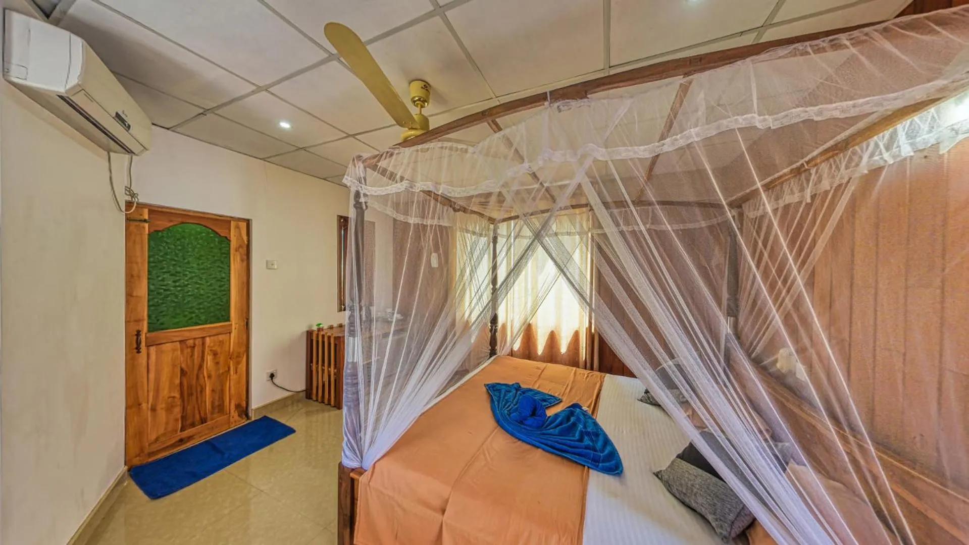 Living room, Bed in Sky Garden Mini Hotel