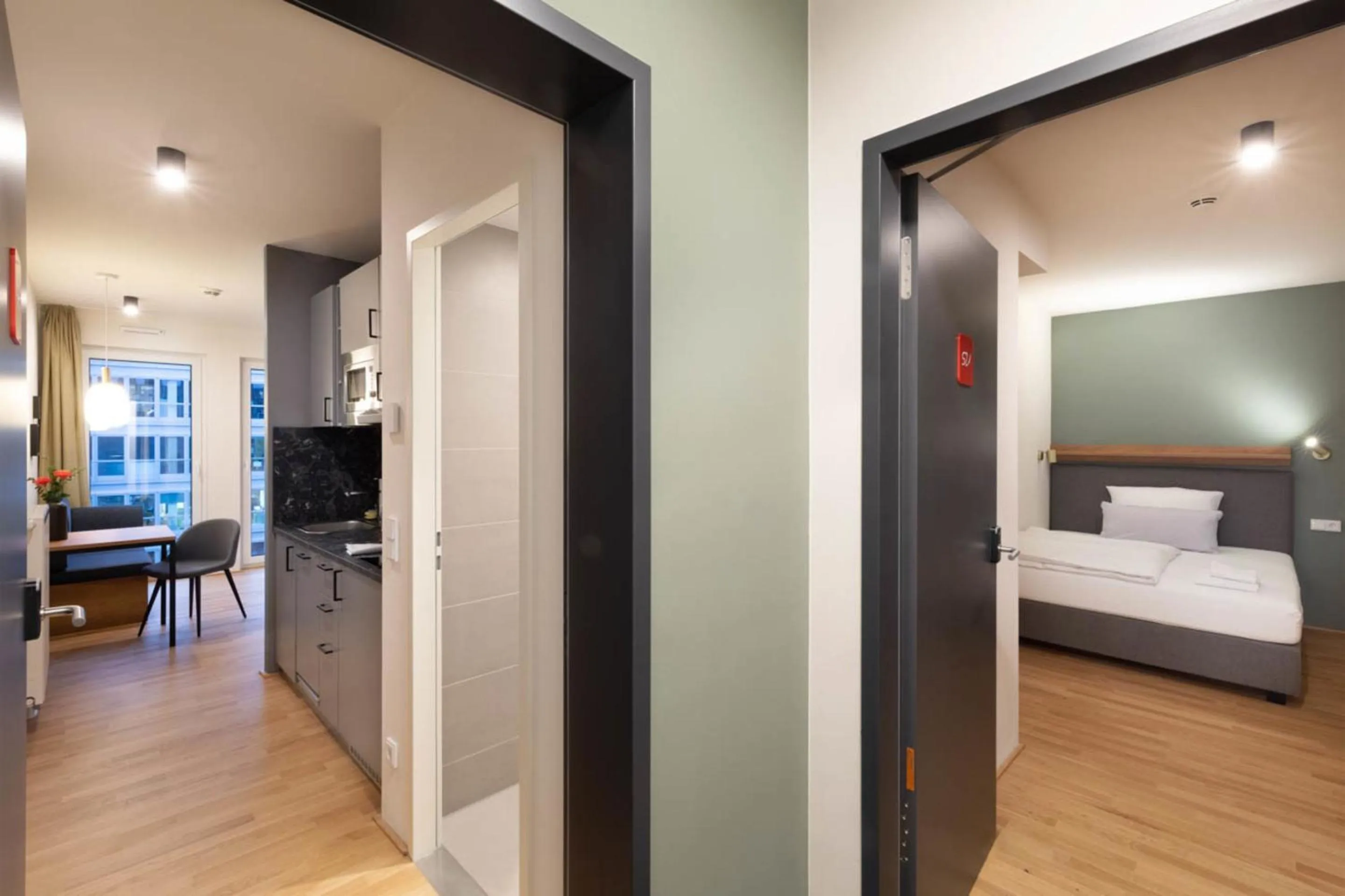 Photo of the whole room, Bed in Brera Serviced Apartments Frankfurt West