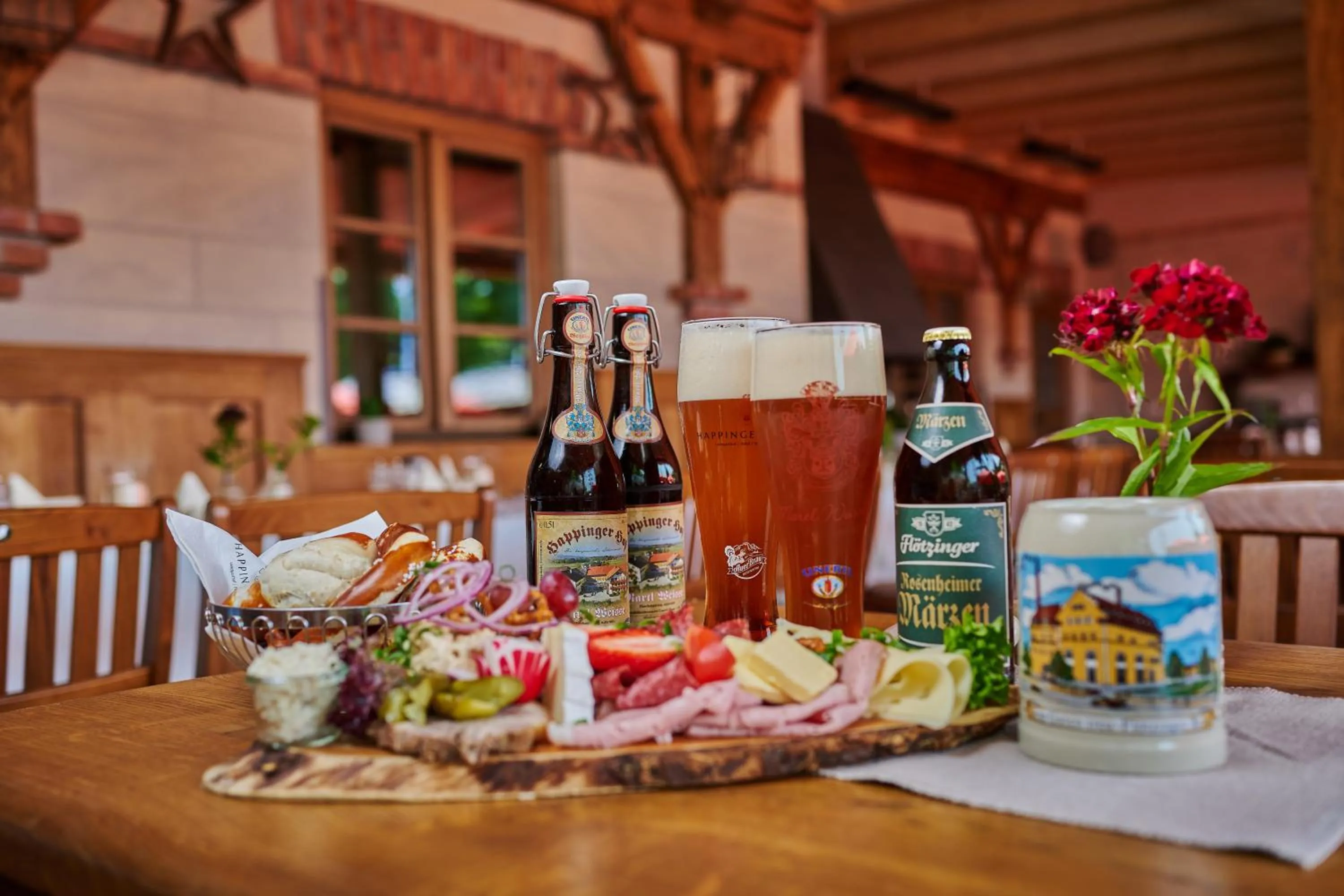 Restaurant/places to eat in Hotel Happinger Hof