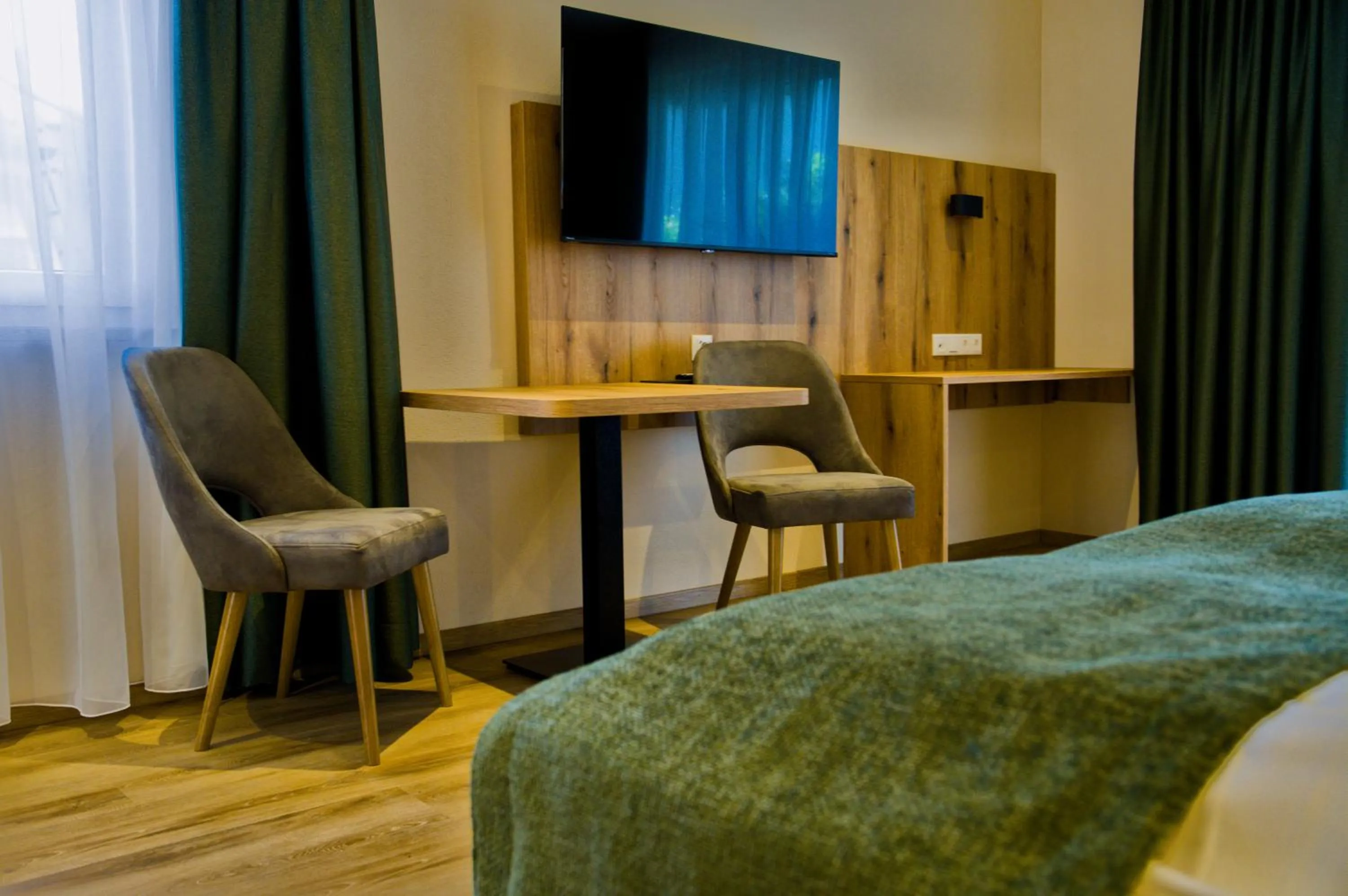 Bed in Hotel Happinger Hof