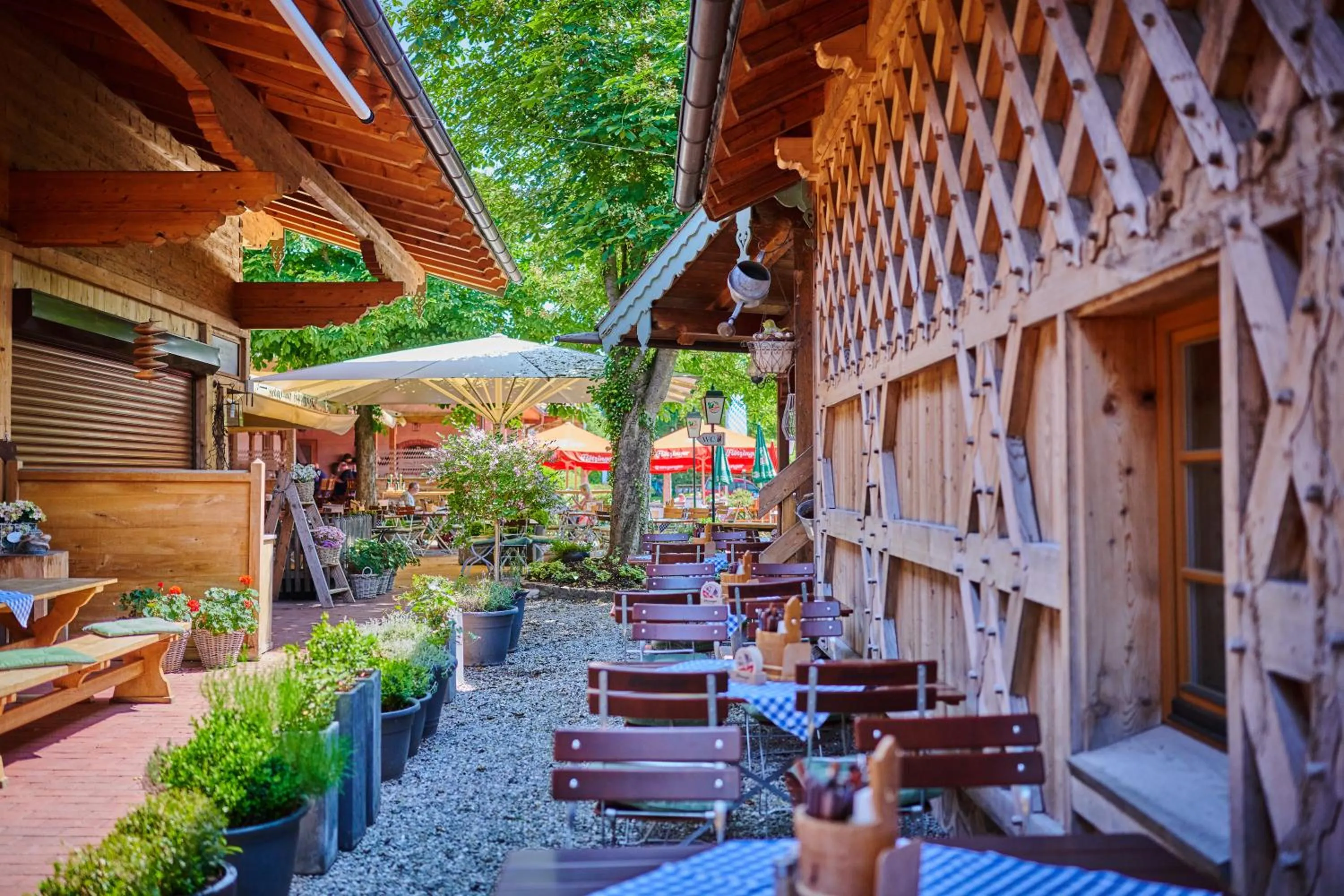 Restaurant/places to eat in Hotel Happinger Hof