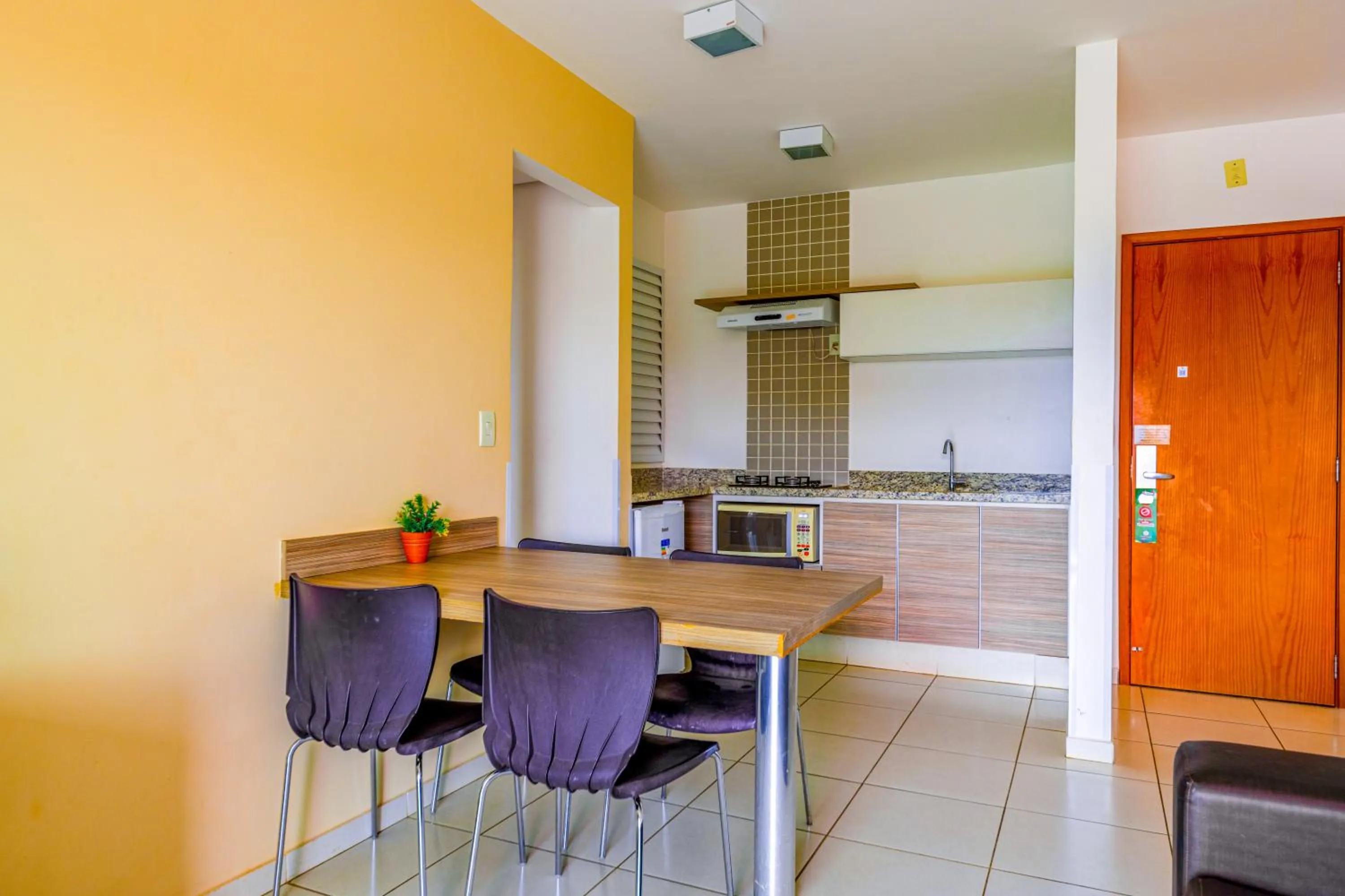 Kitchen or kitchenette in Riviera Park Hotel by WAM Experience