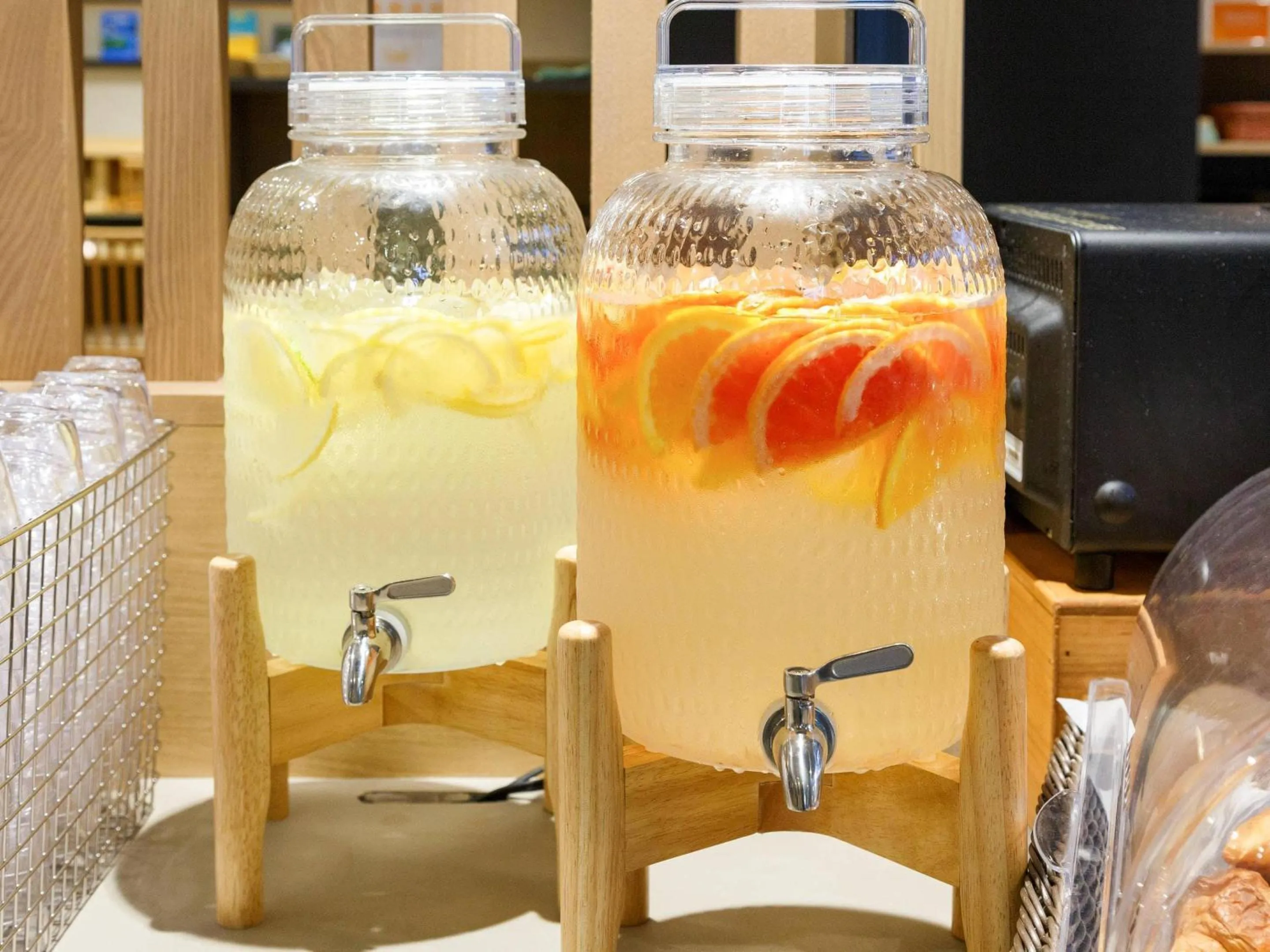 Food and drinks in Comfort Hotel ERA Kyoto Toji