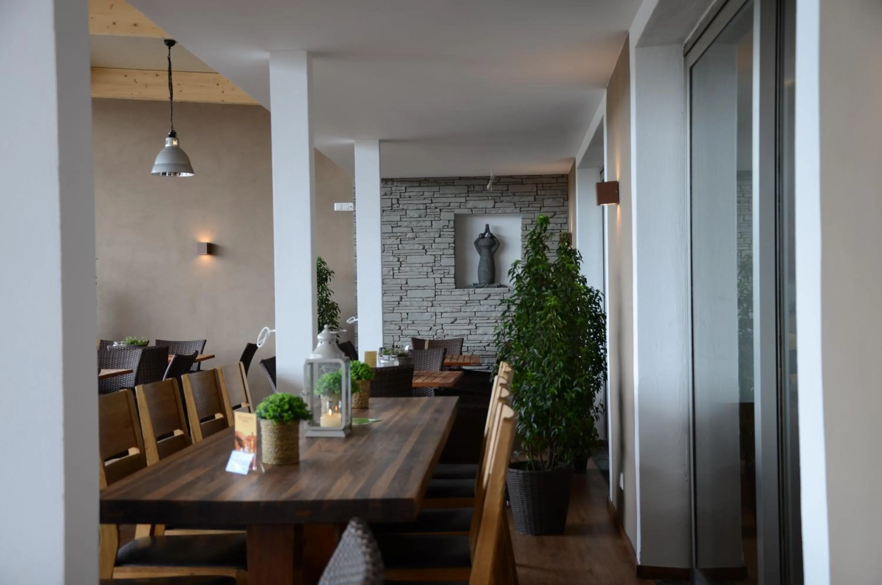 Restaurant/places to eat in Hotel Rheinstein