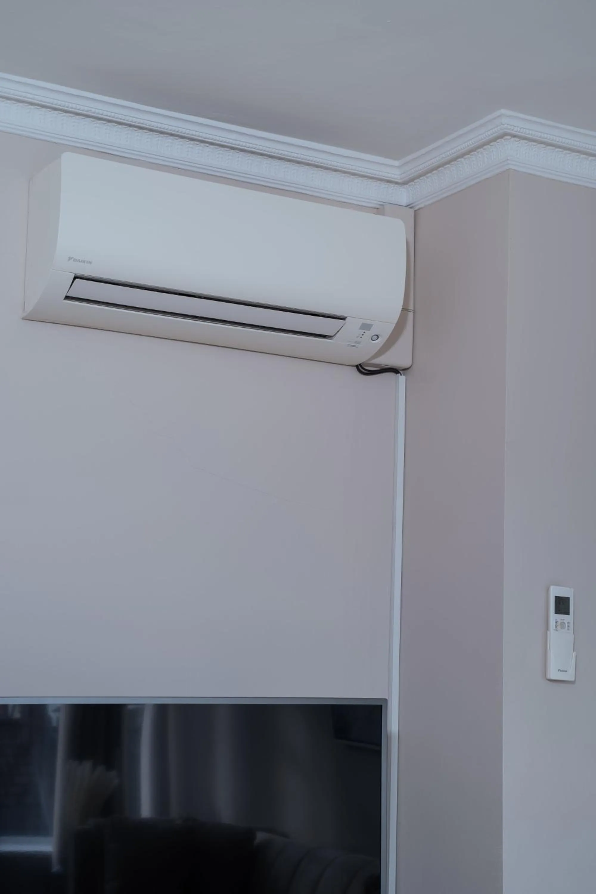 TV and multimedia in Park Lane Apartments Crawford Place