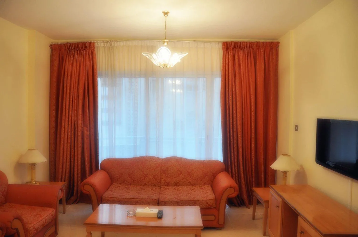 TV and multimedia in Royal Plaza Hotel Apartments