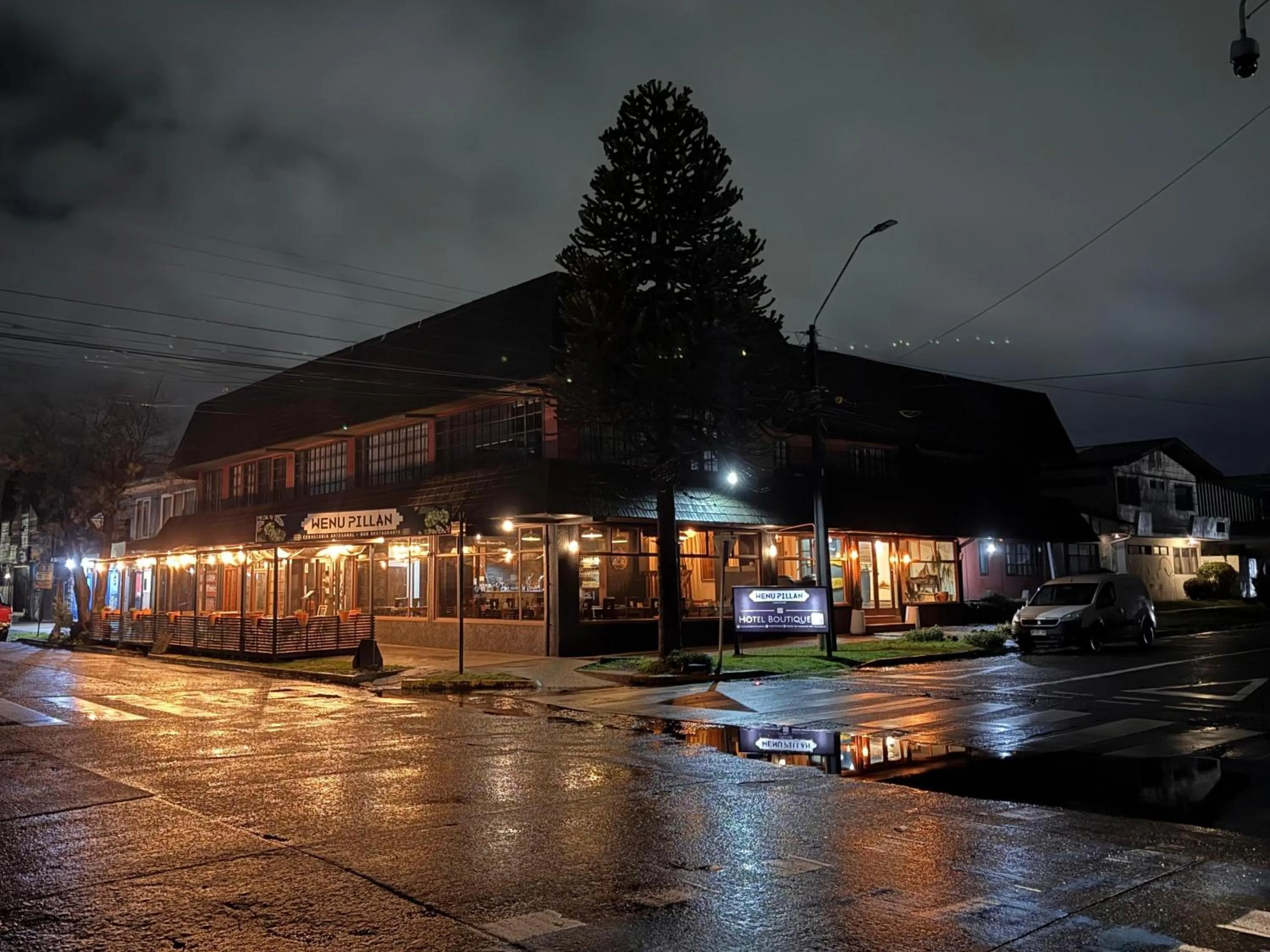 Property building in Hotel Boutique WenuPillan