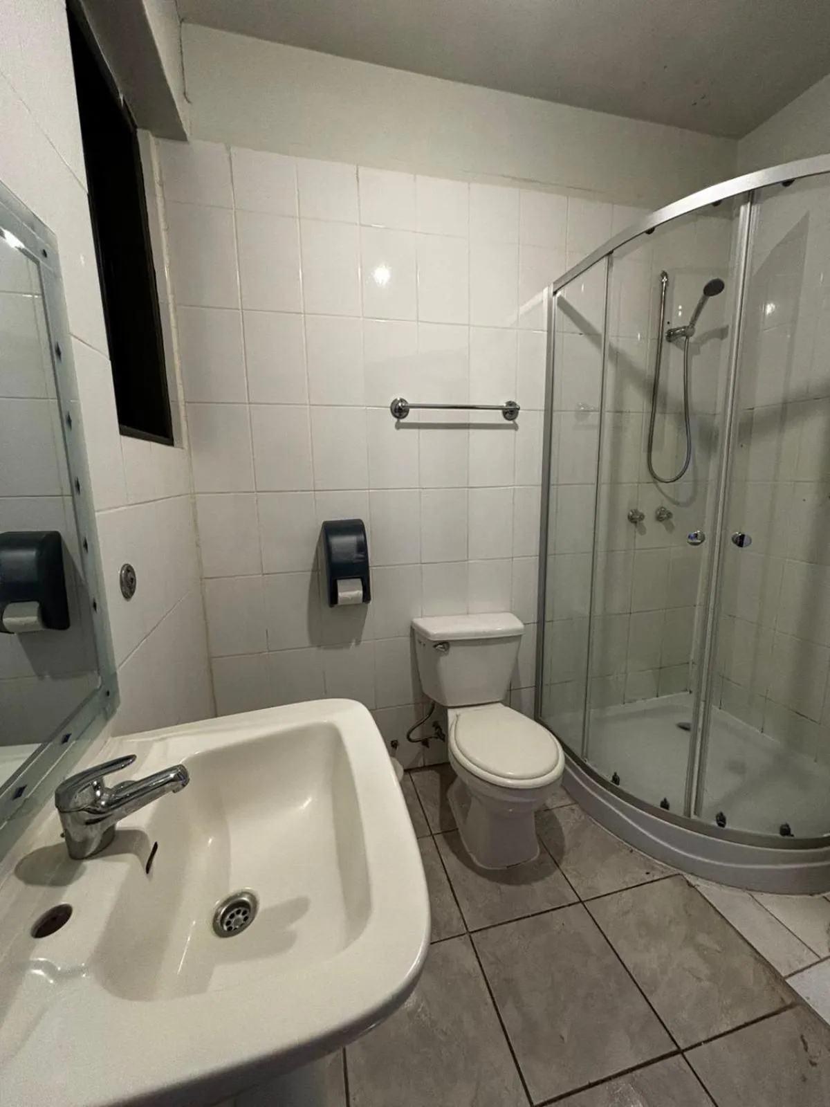 Shower in Hotel Boutique WenuPillan