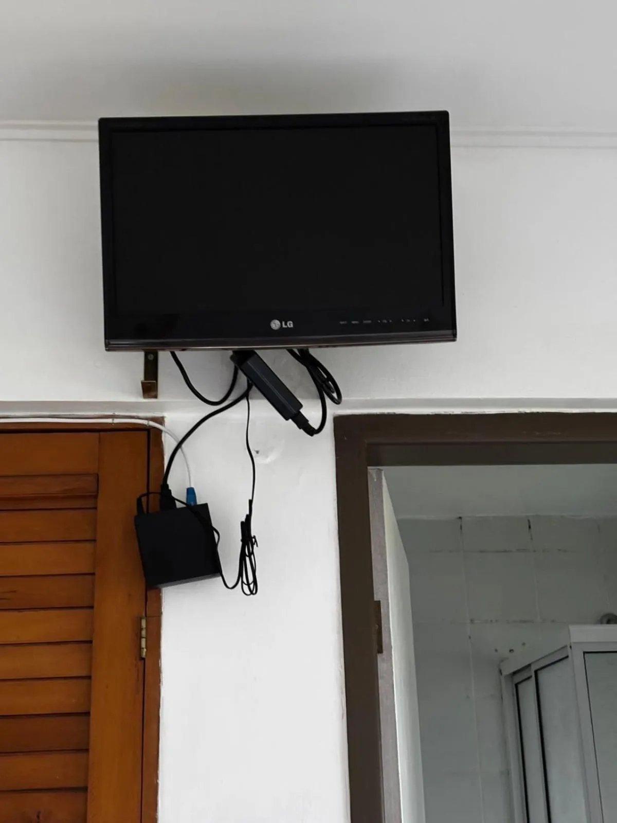 TV and multimedia in Hotel Boutique WenuPillan