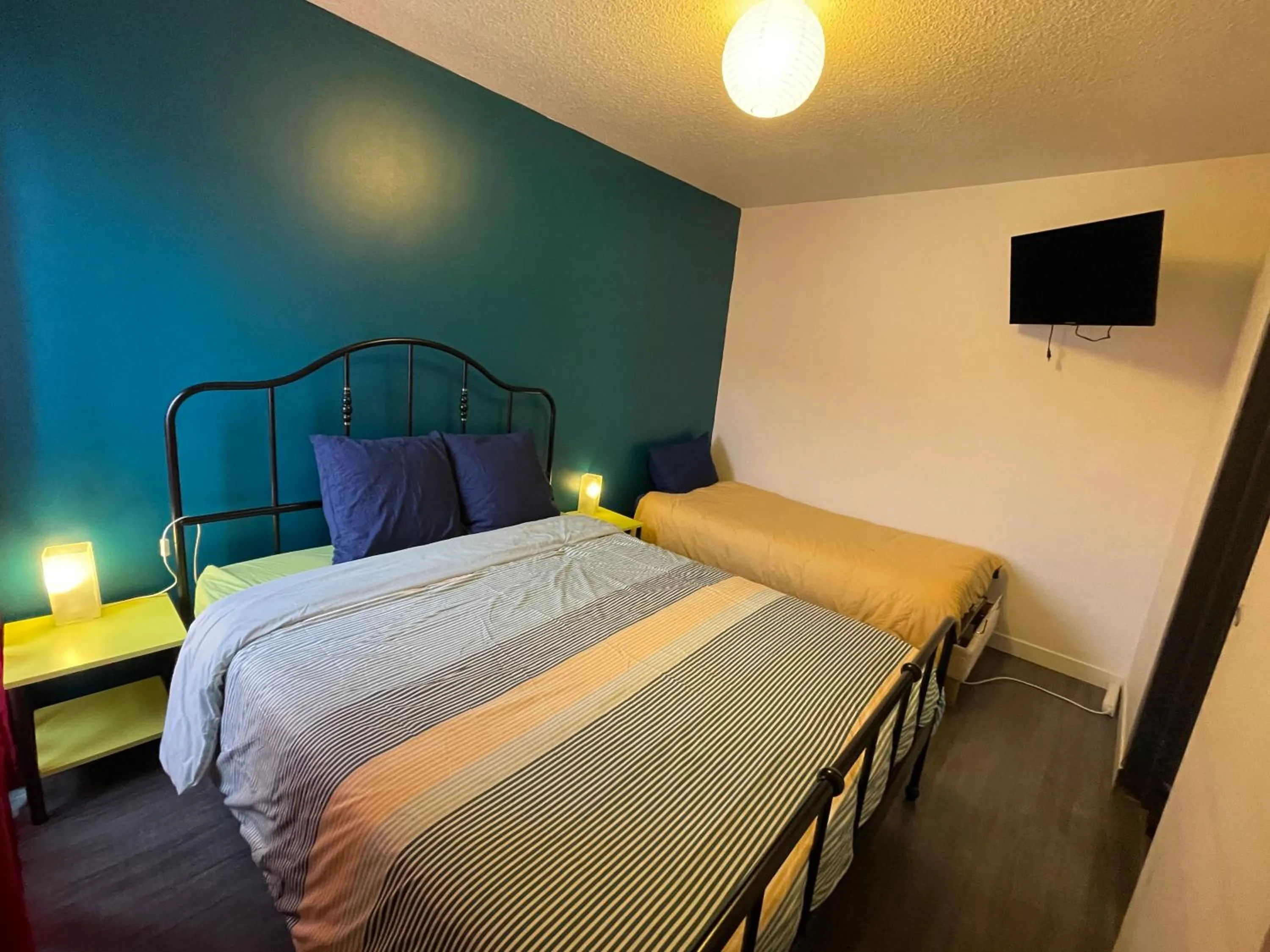 Bed in Les Meublés les Dômes du Parc