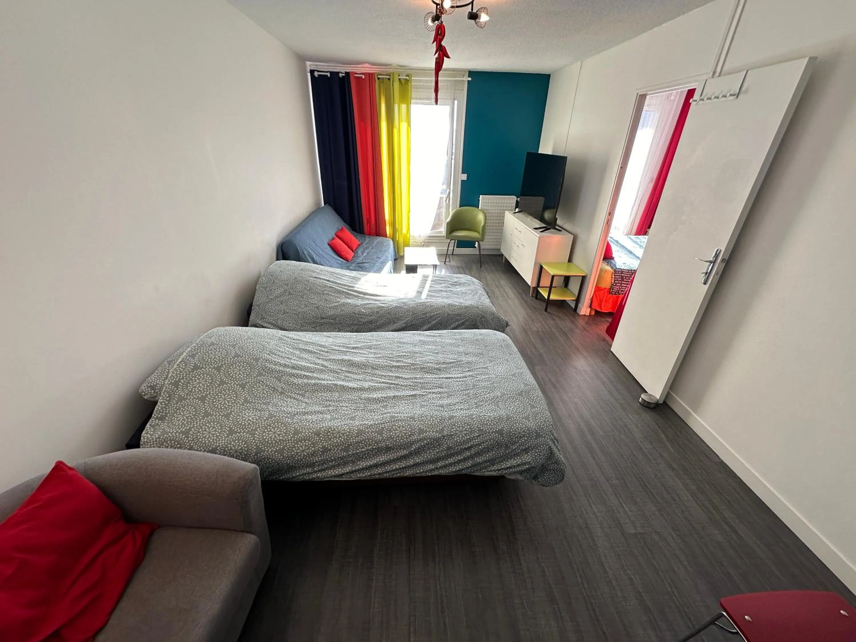 Bedroom, Bed in Les Meublés les Dômes du Parc