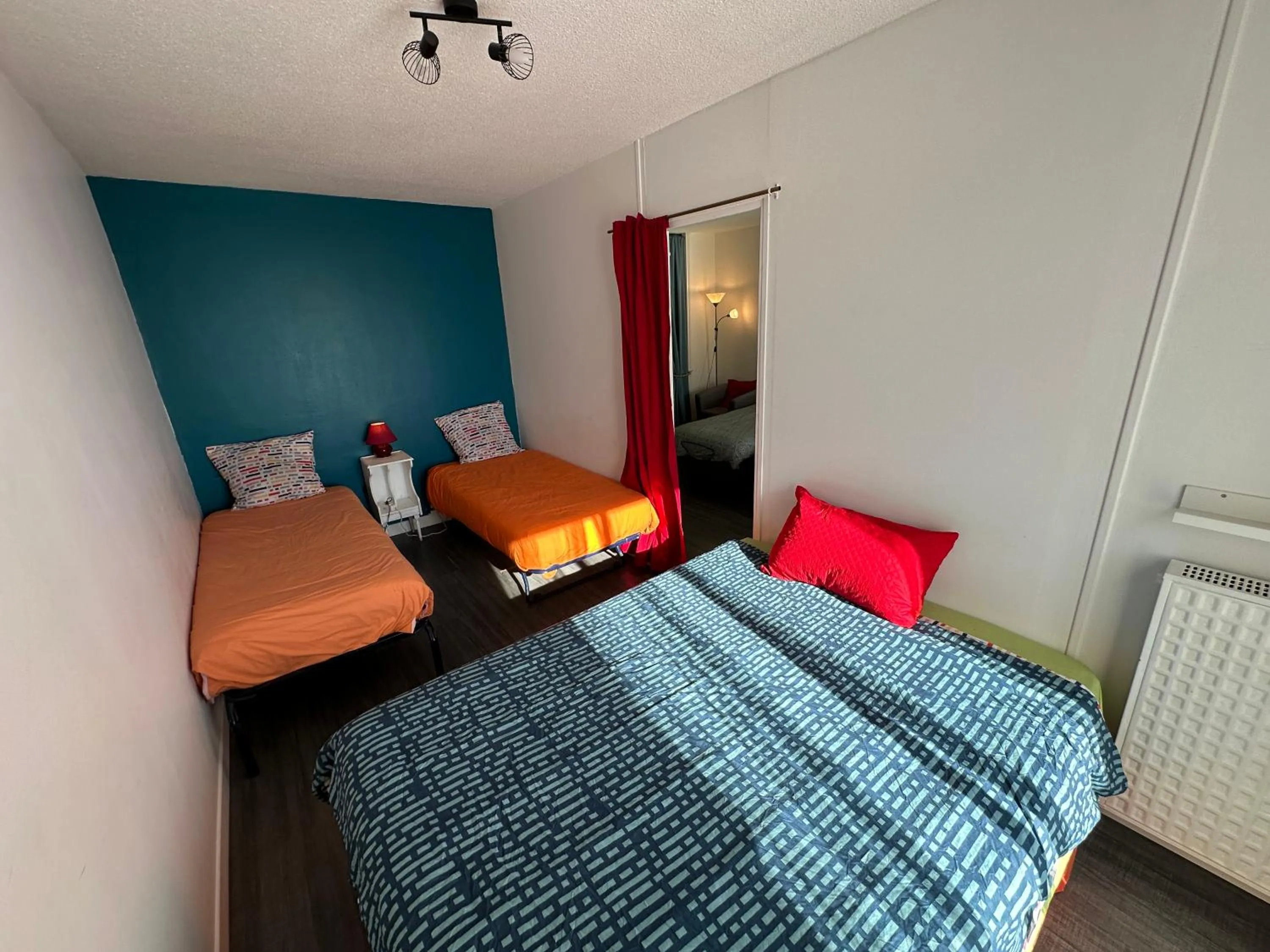 Bedroom, Bed in Les Meublés les Dômes du Parc