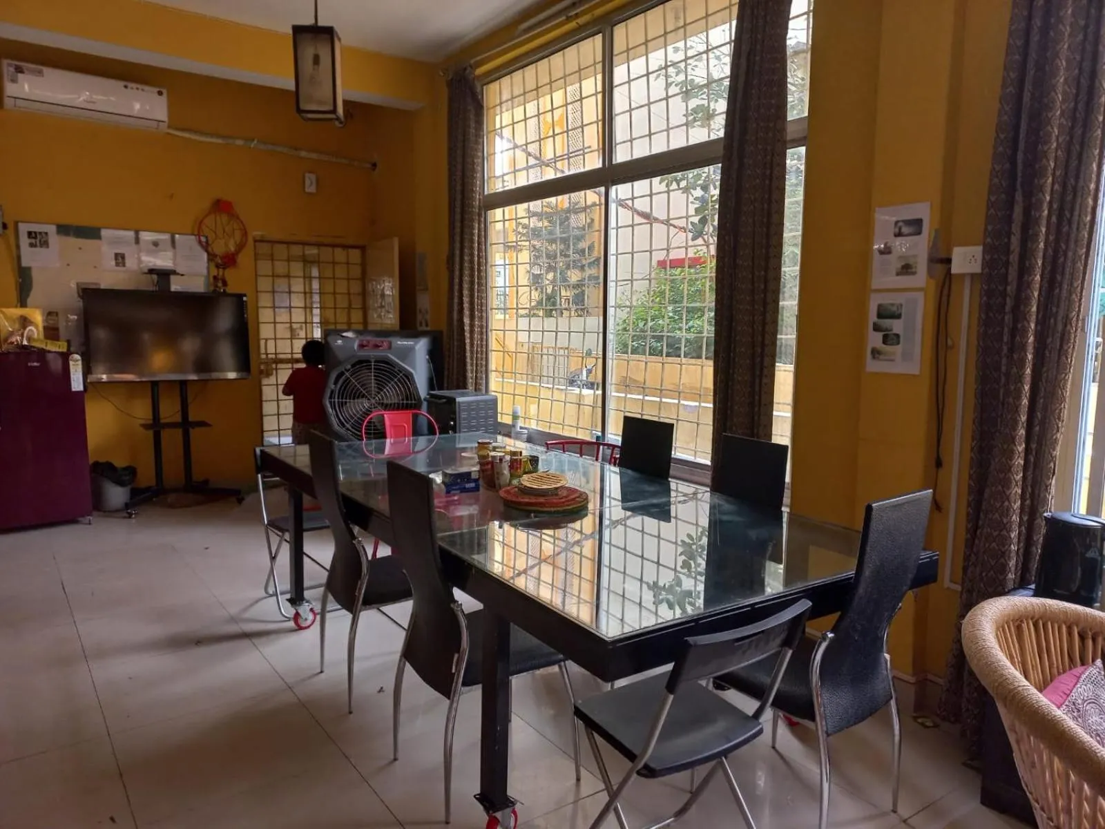 Dining area in Devi music ashram