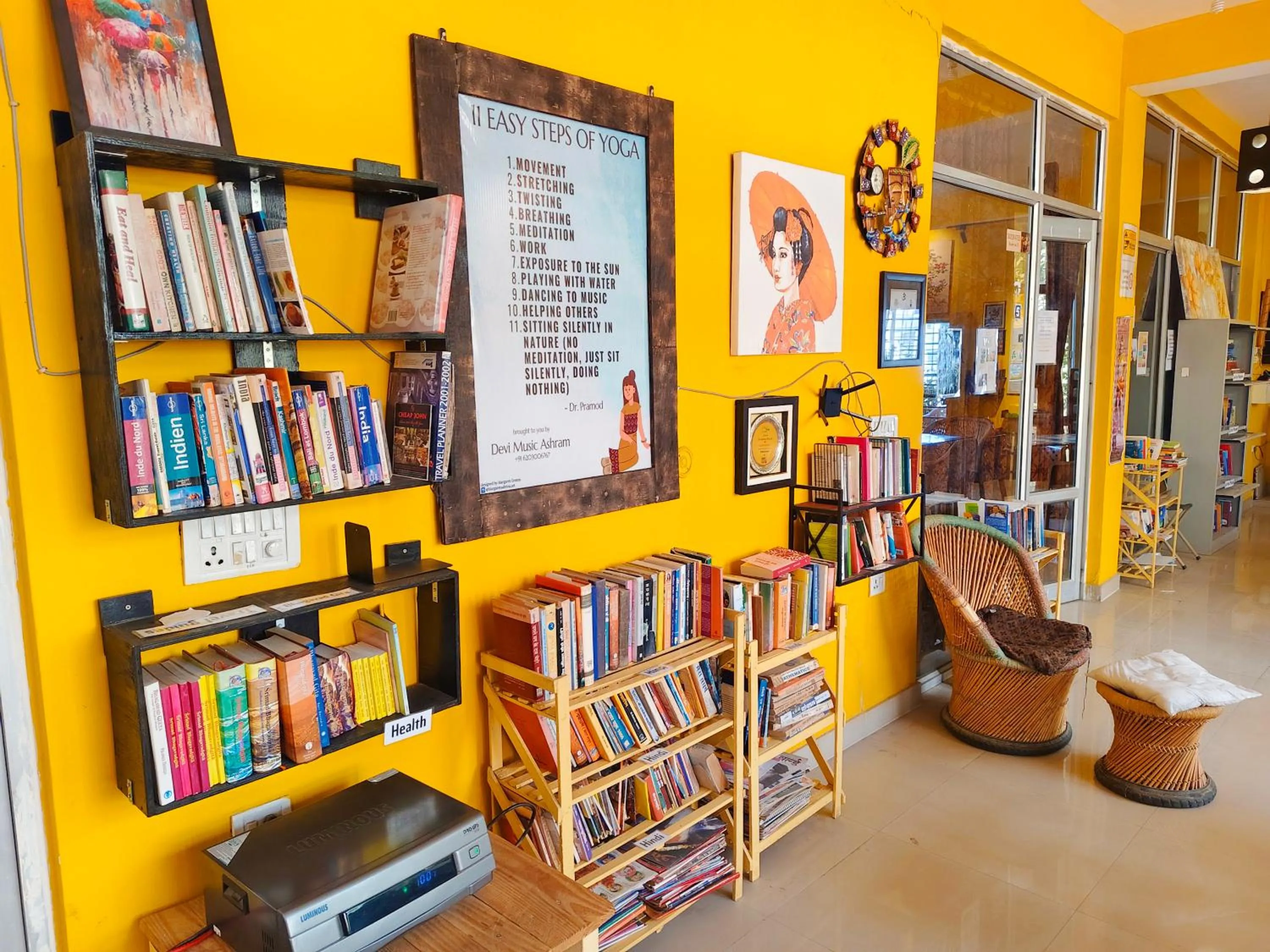 Library in Devi music ashram