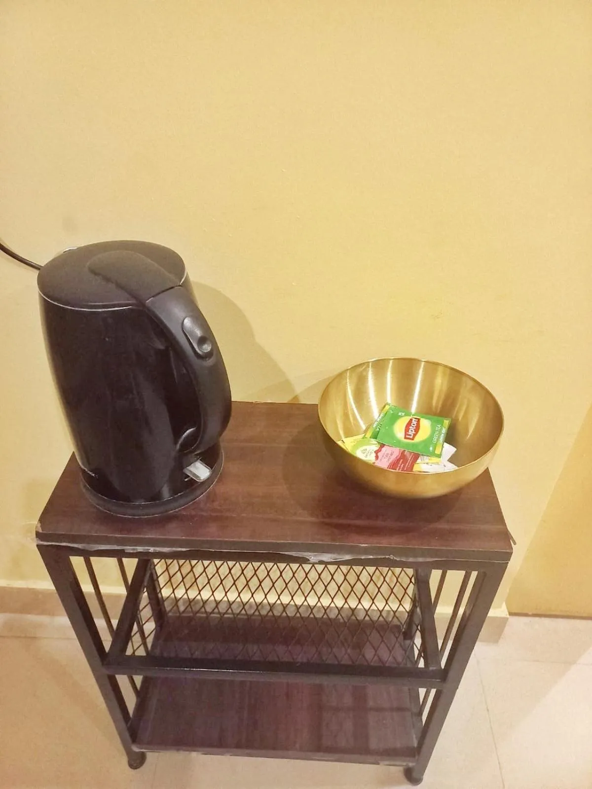 Food and drinks in Devi music ashram