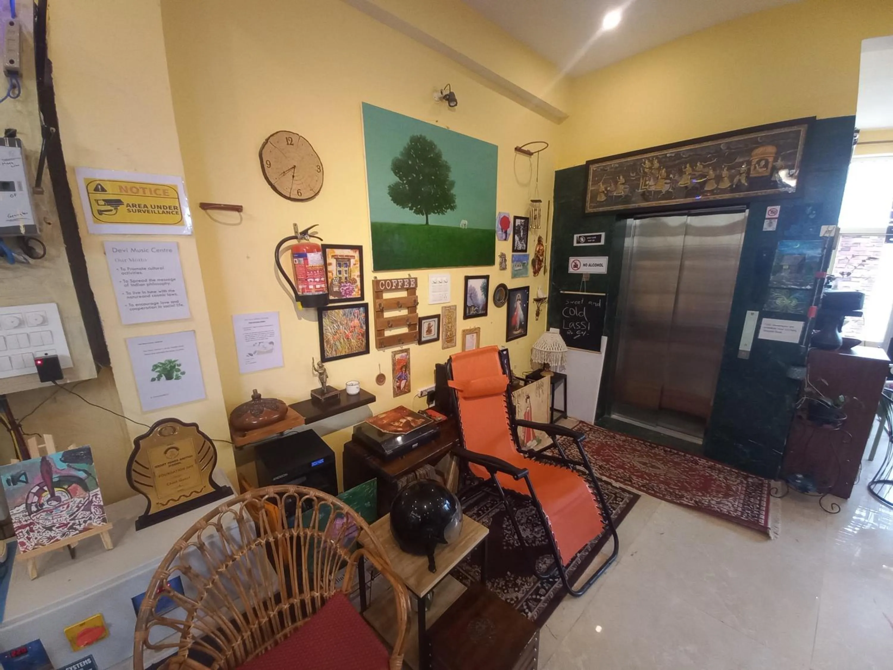 elevator in Devi music ashram