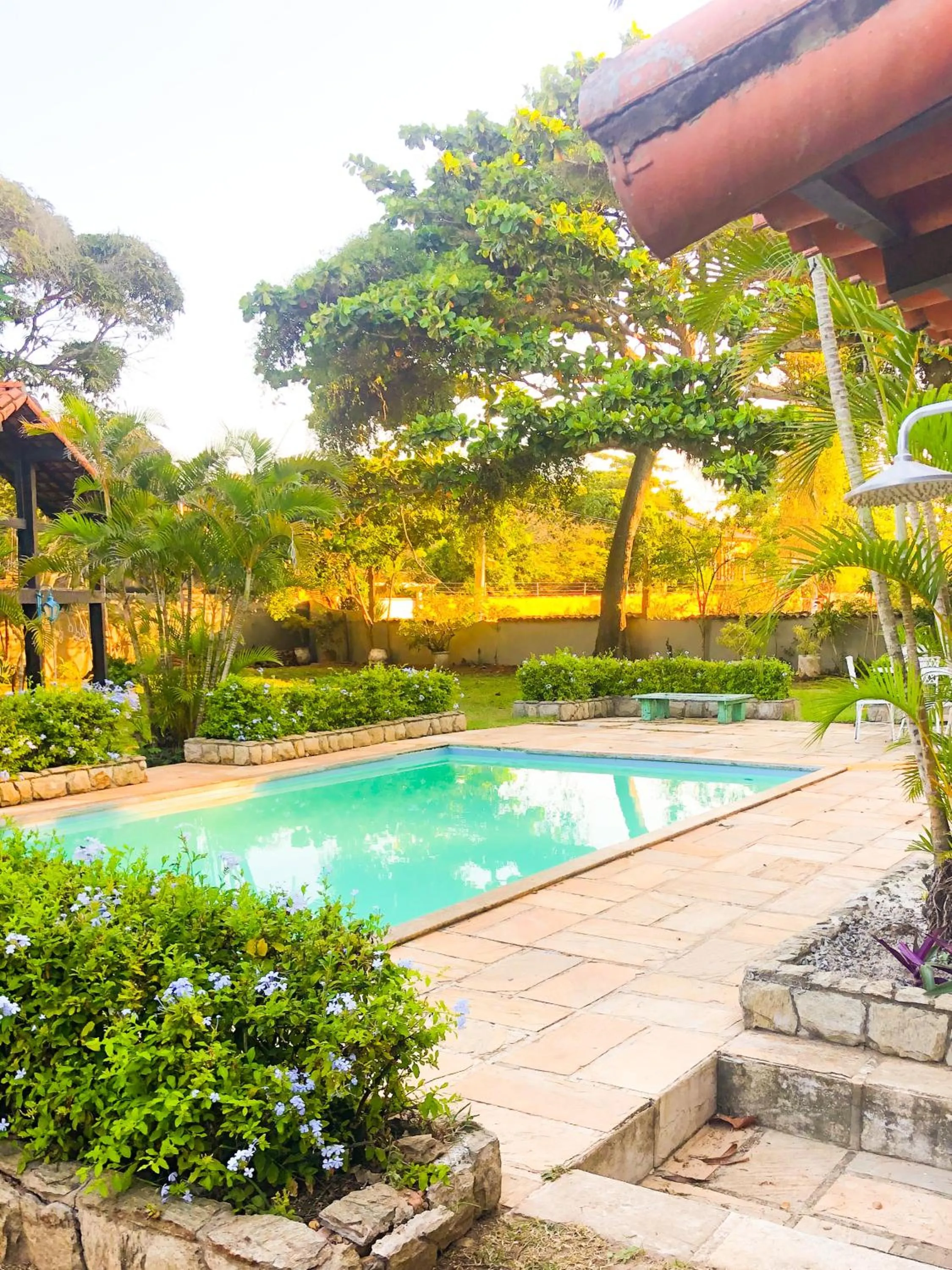 Swimming pool in Peixe Crew Manguinhos