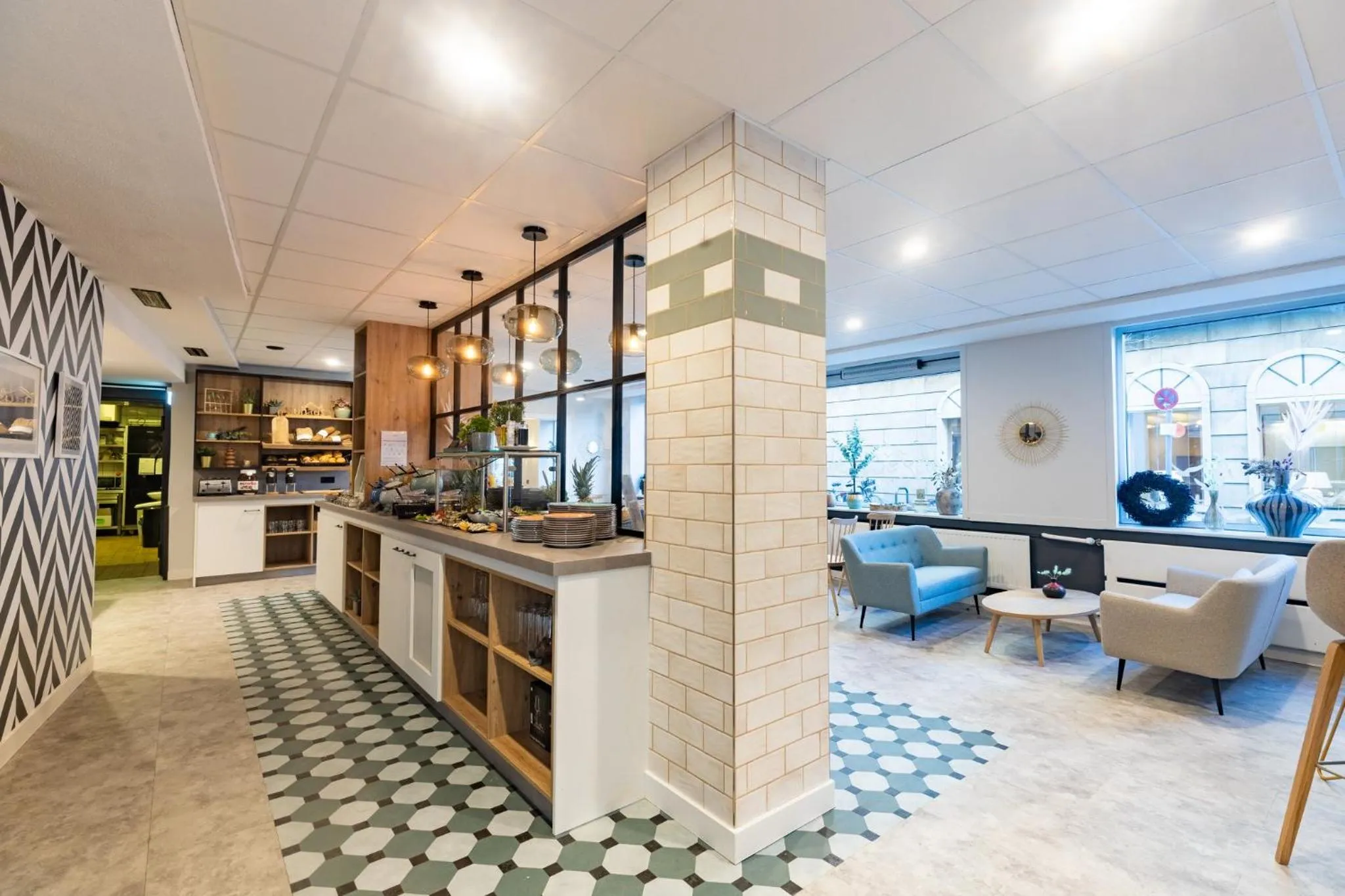 Restaurant/places to eat in Garner Hotel Cologne - Engelbertz by IHG