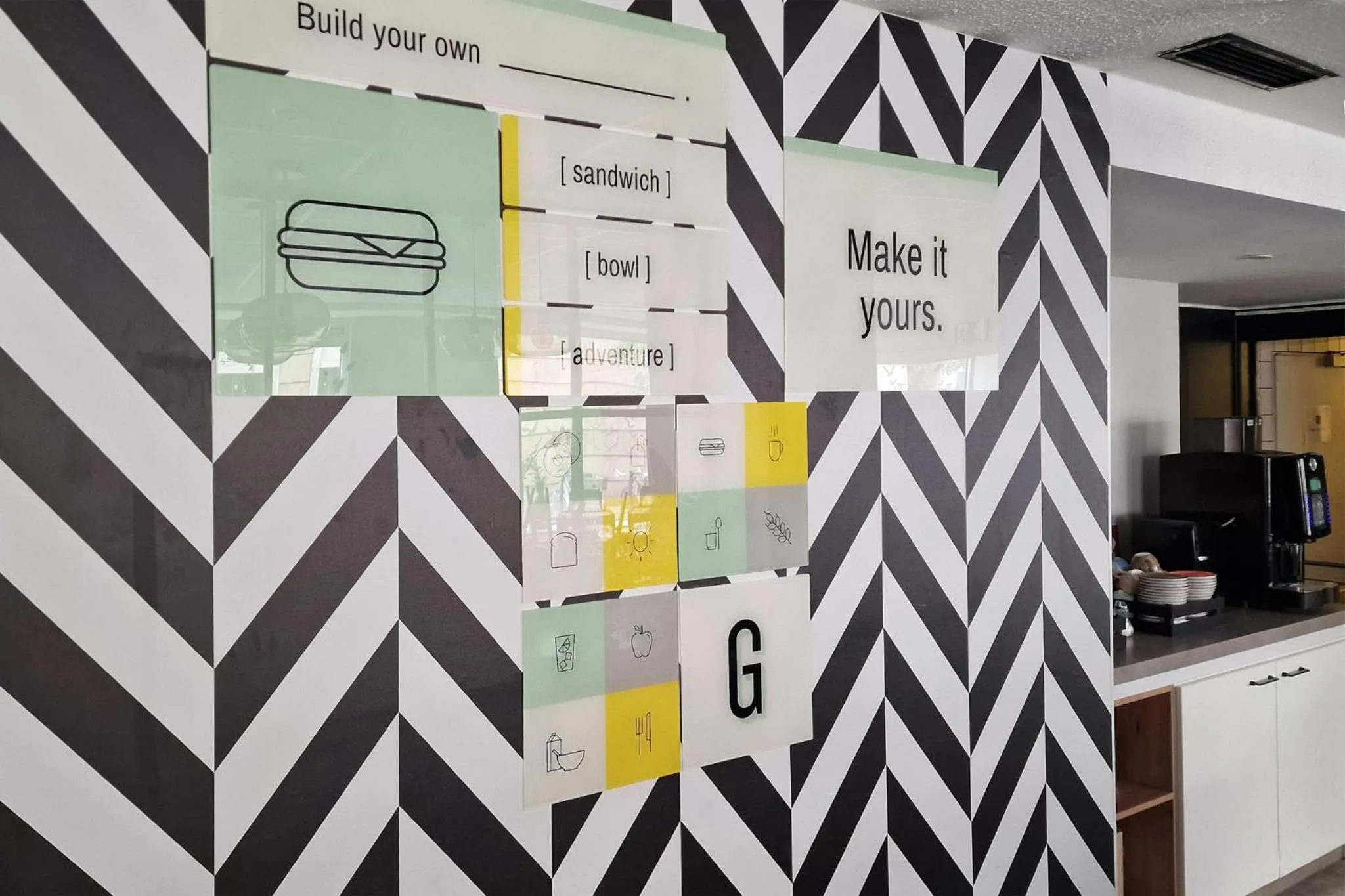 Restaurant/places to eat in Garner Hotel Cologne - Engelbertz by IHG