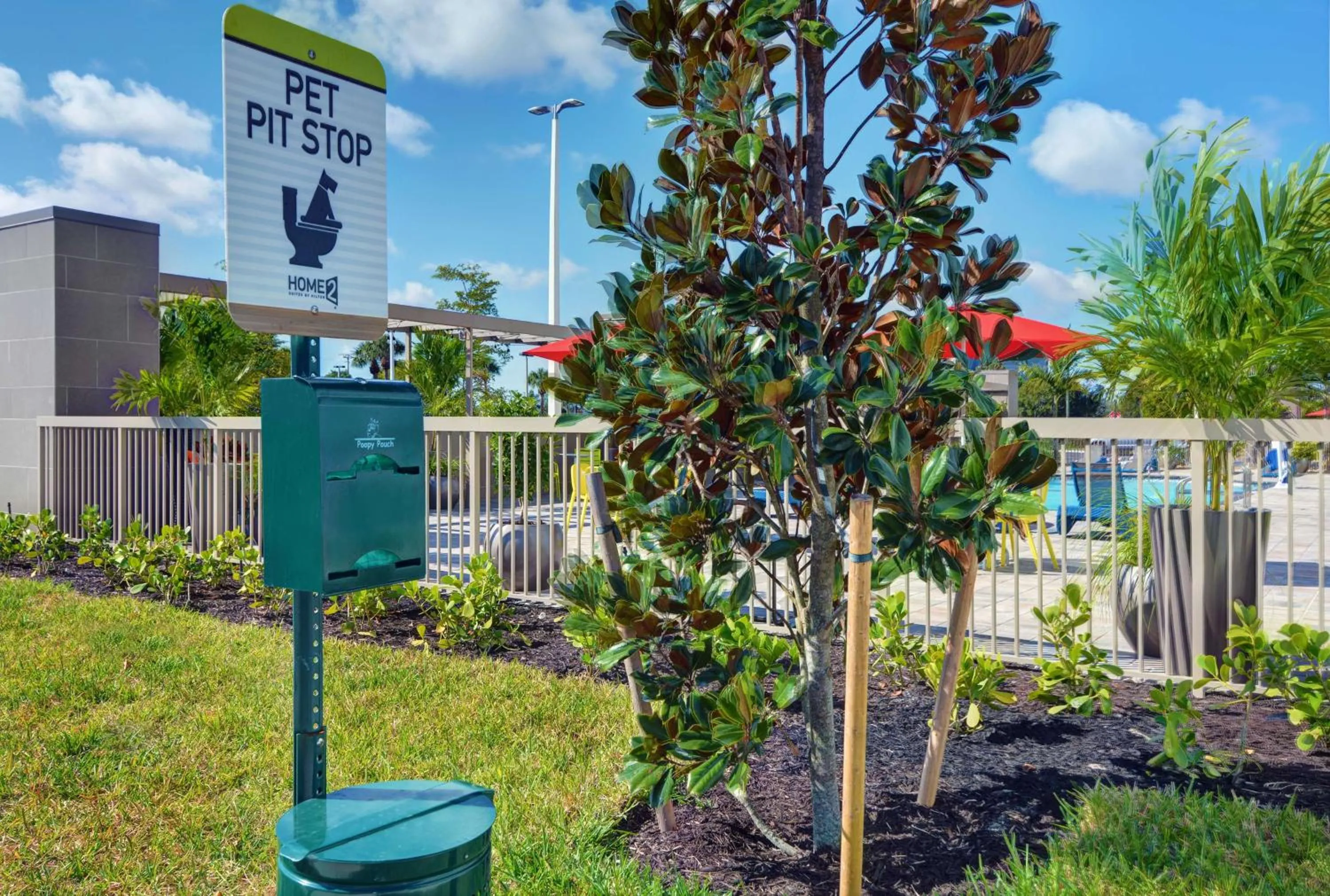 Property building in Home2 Suites by Hilton Fort Myers Colonial Blvd