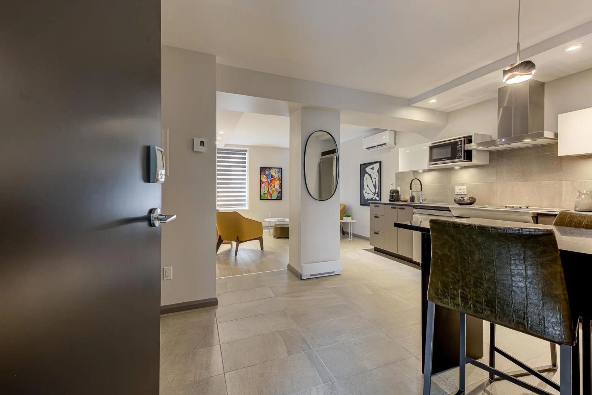 77 St-Vallier Apparts Hôtel