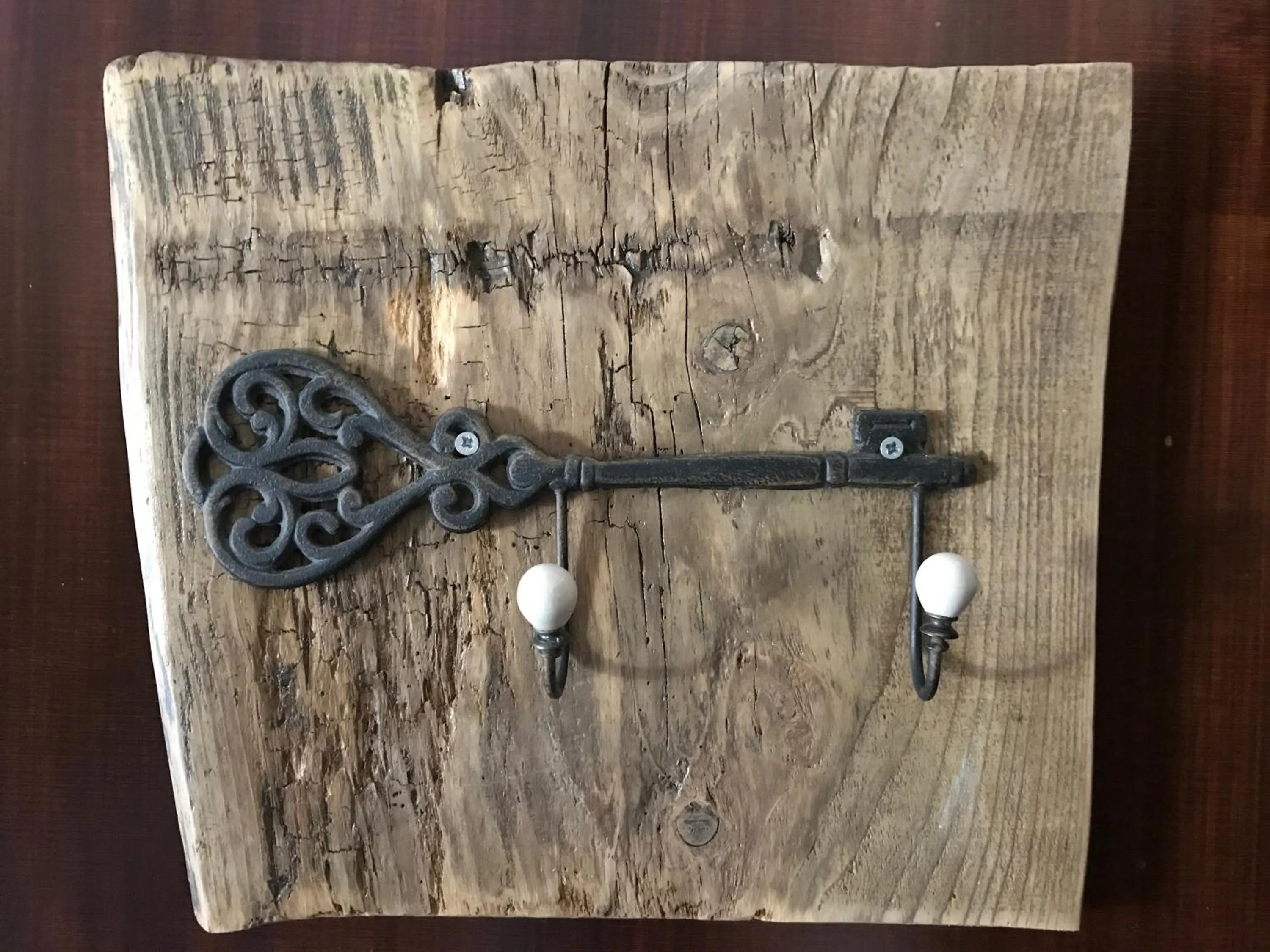 Decorative detail in Hotel Garni Haus Alpine - Chiemgau Karte inkl