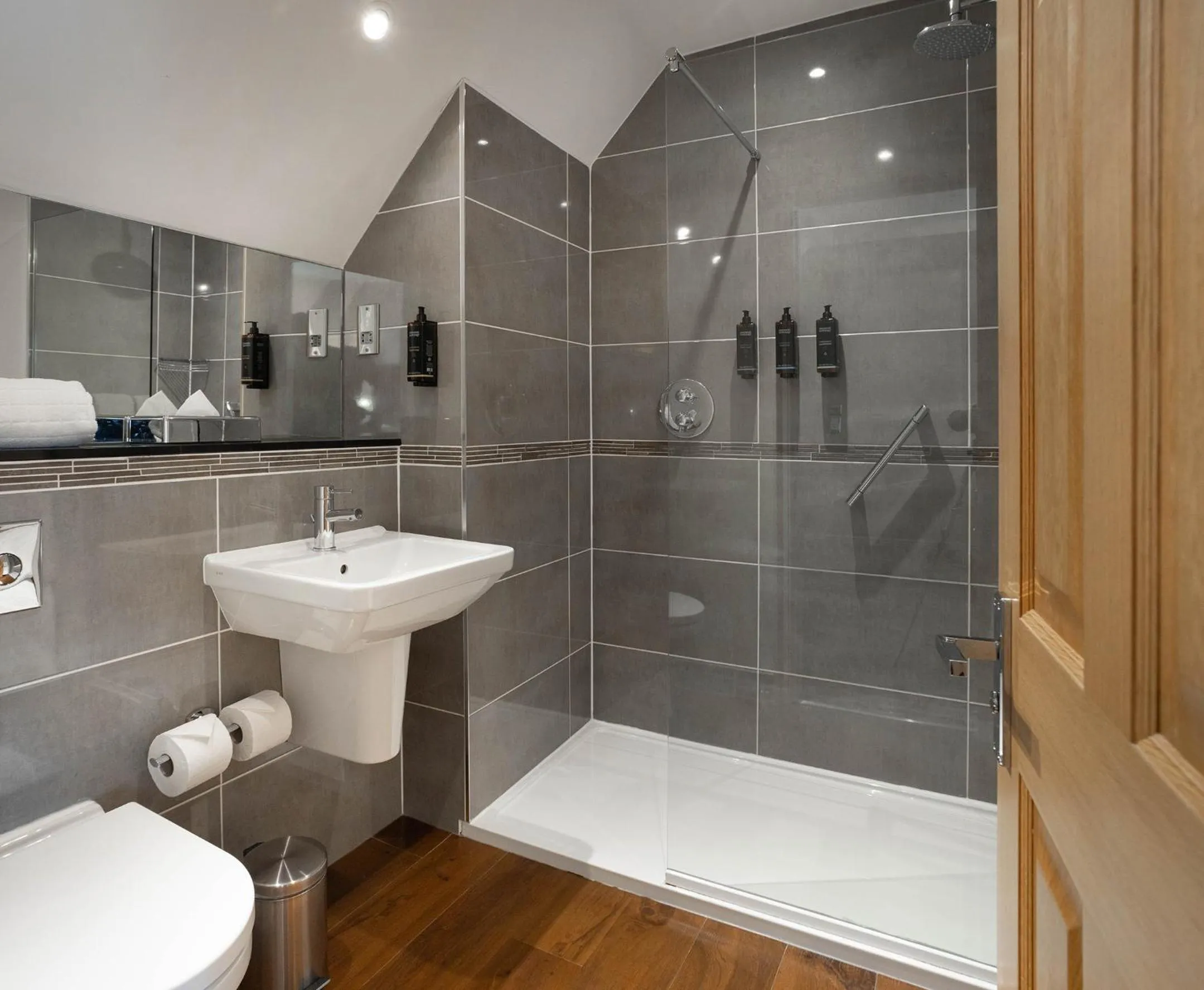 Shower in Barton Hall Hotel & Spa