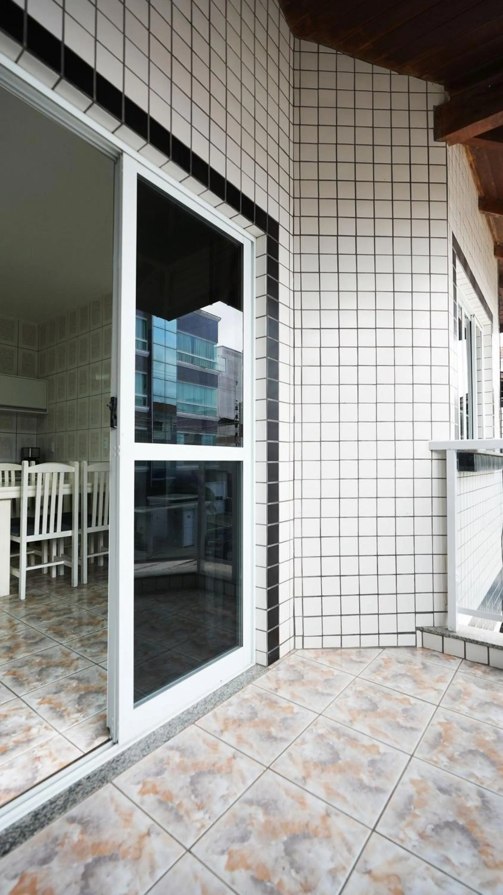 Residencial Adolfo - Mestre Naro