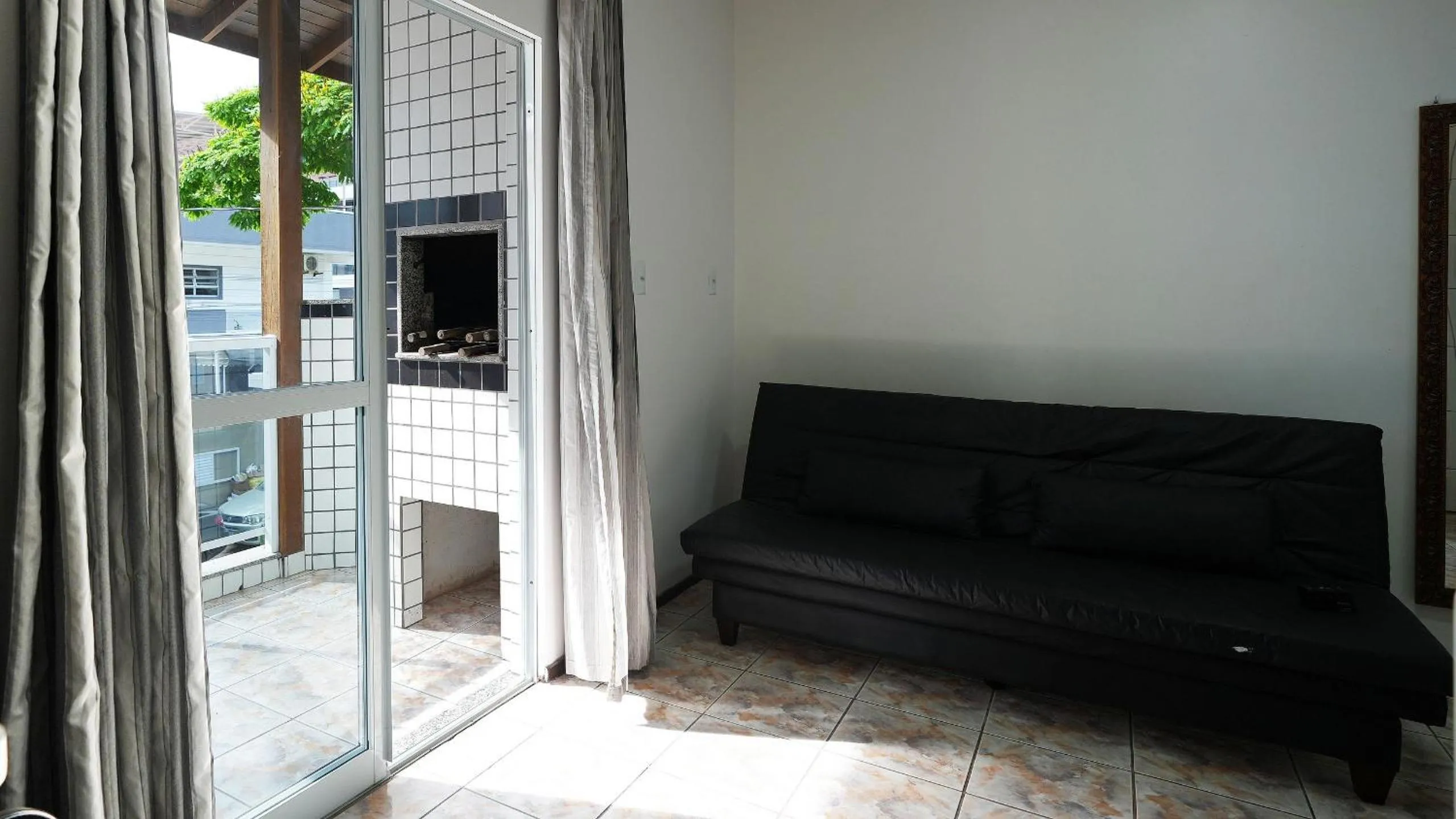 Residencial Adolfo - Mestre Naro