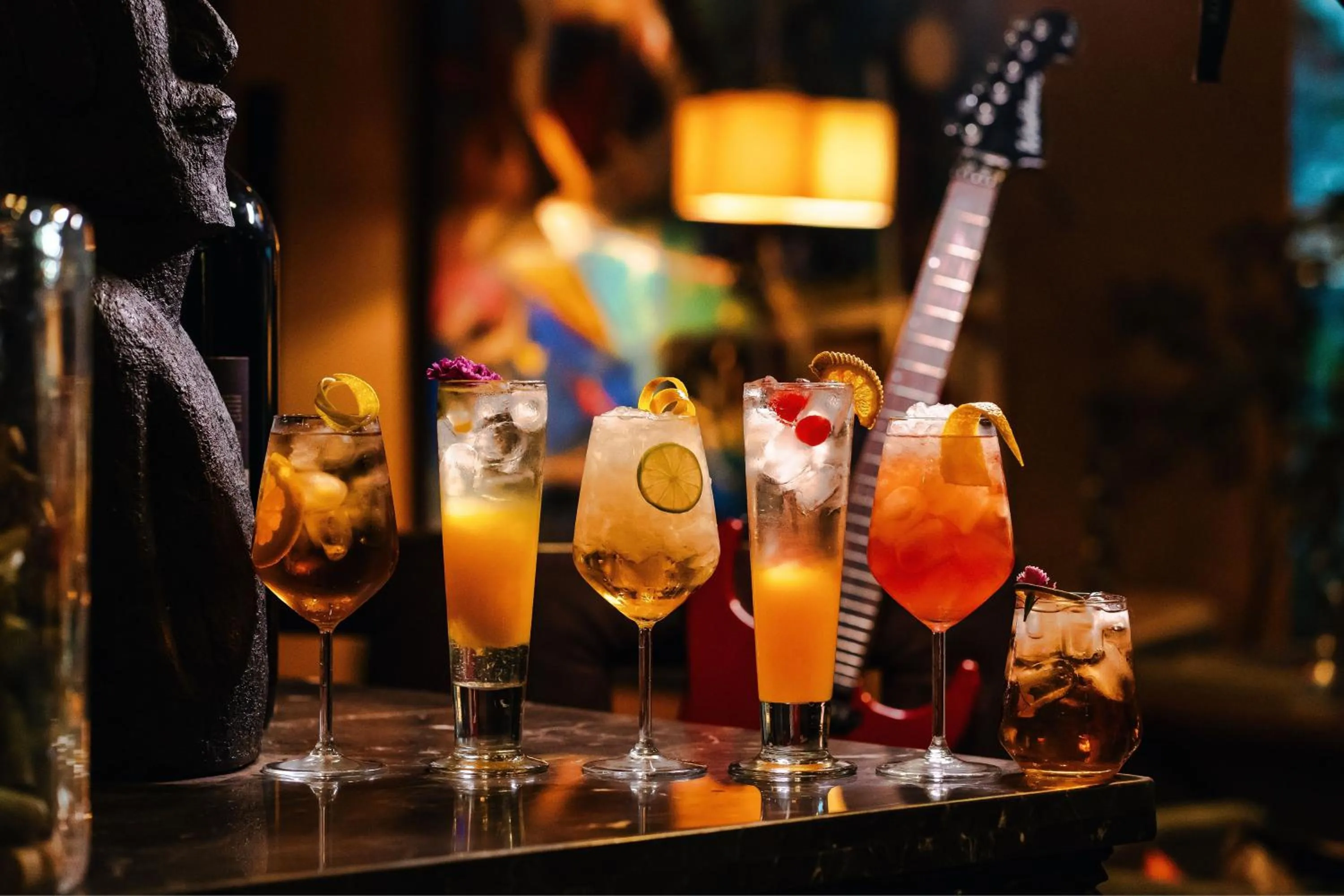 Restaurant/places to eat in Renaissance Santiago by Marriott