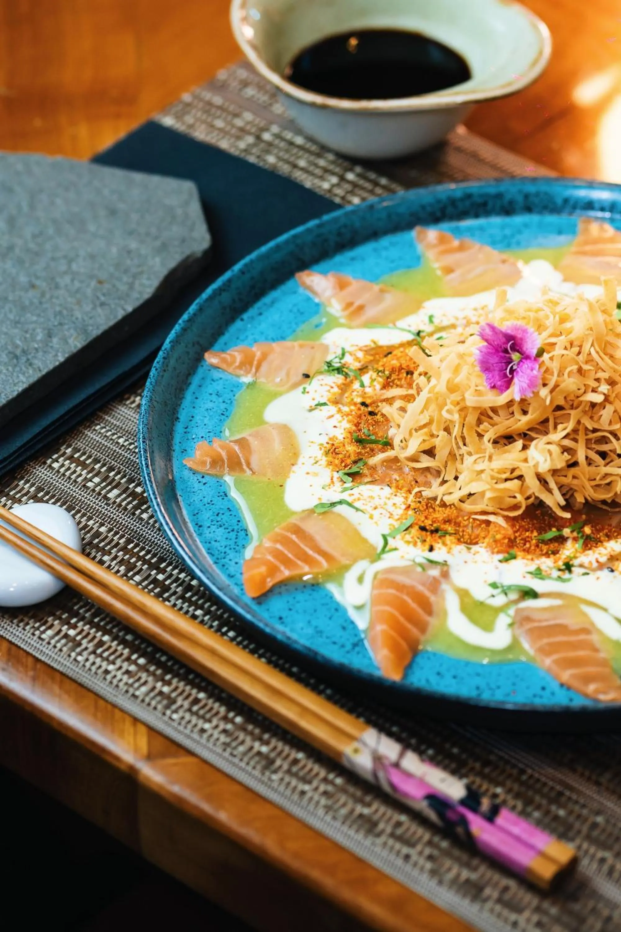 Restaurant/places to eat in Renaissance Santiago by Marriott