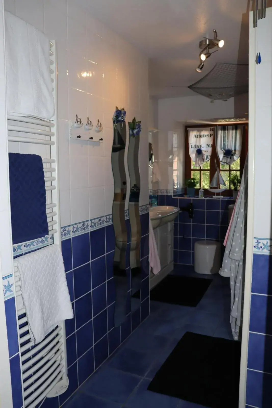 Double Room with Private Bathroom in Chez Martine et Laurent Double Room with Private Bathroom in Chez Martine et Laurent