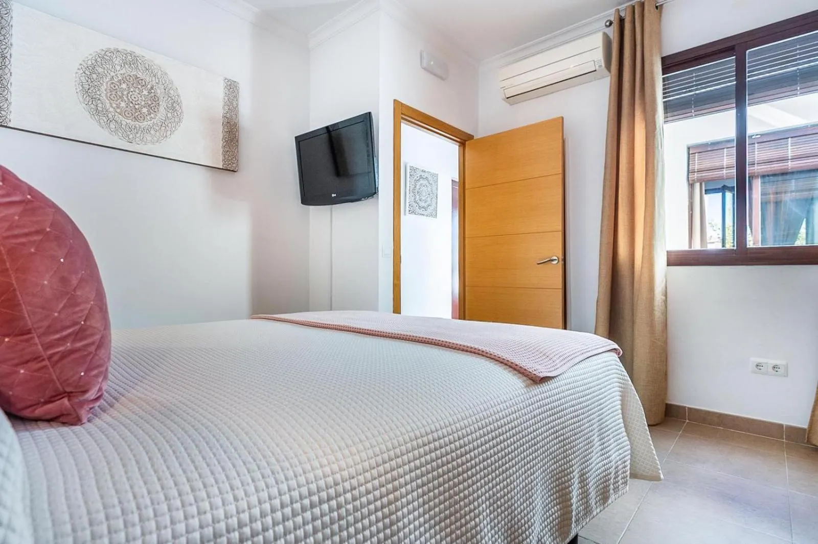 Bed in CASA DE ZALAMEA