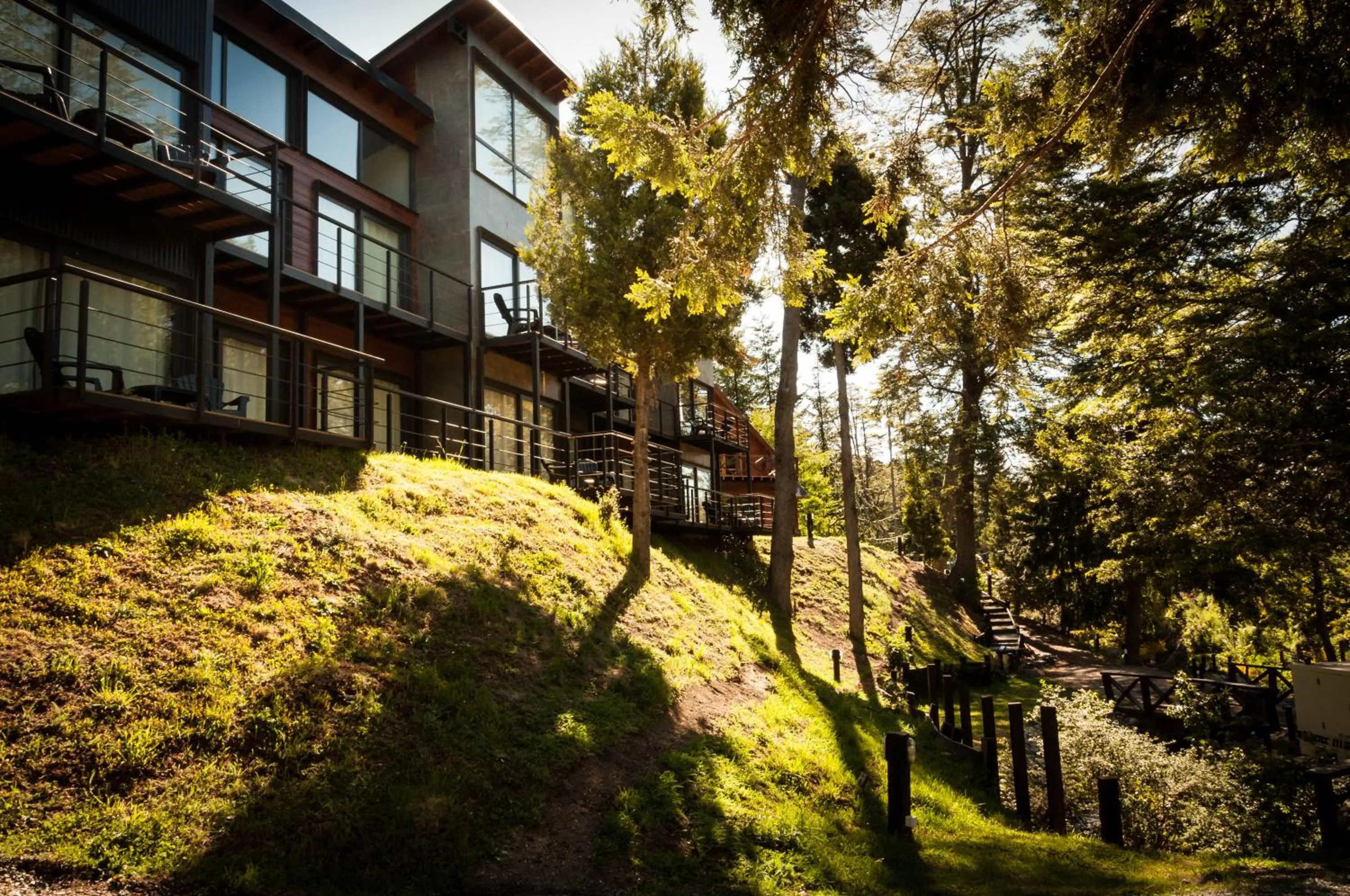 Property building in Las Aguas Río Bonito