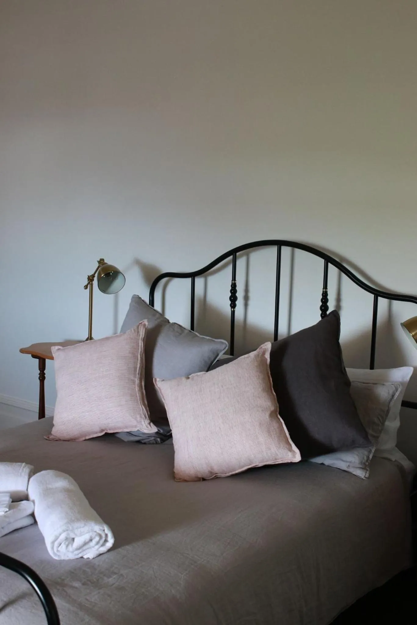 Bed in The Grand Hotel Millicent