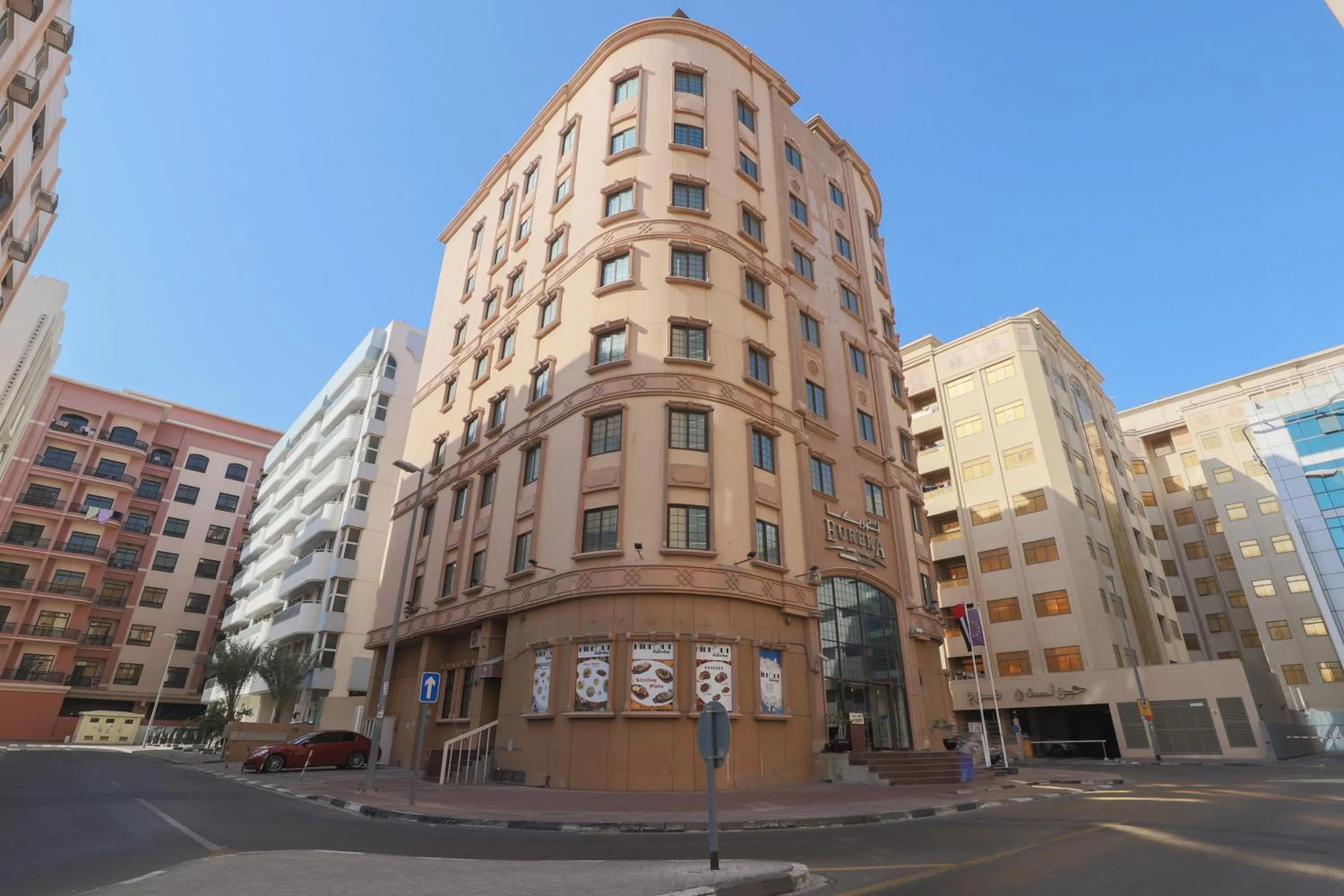 Facade/entrance in Eureka Hotel