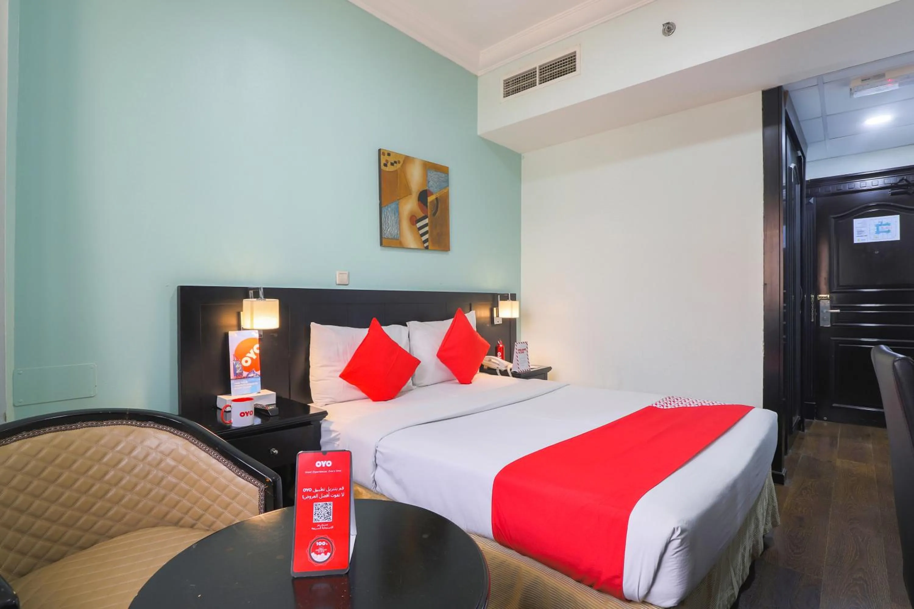 Bedroom, Bed in Eureka Hotel