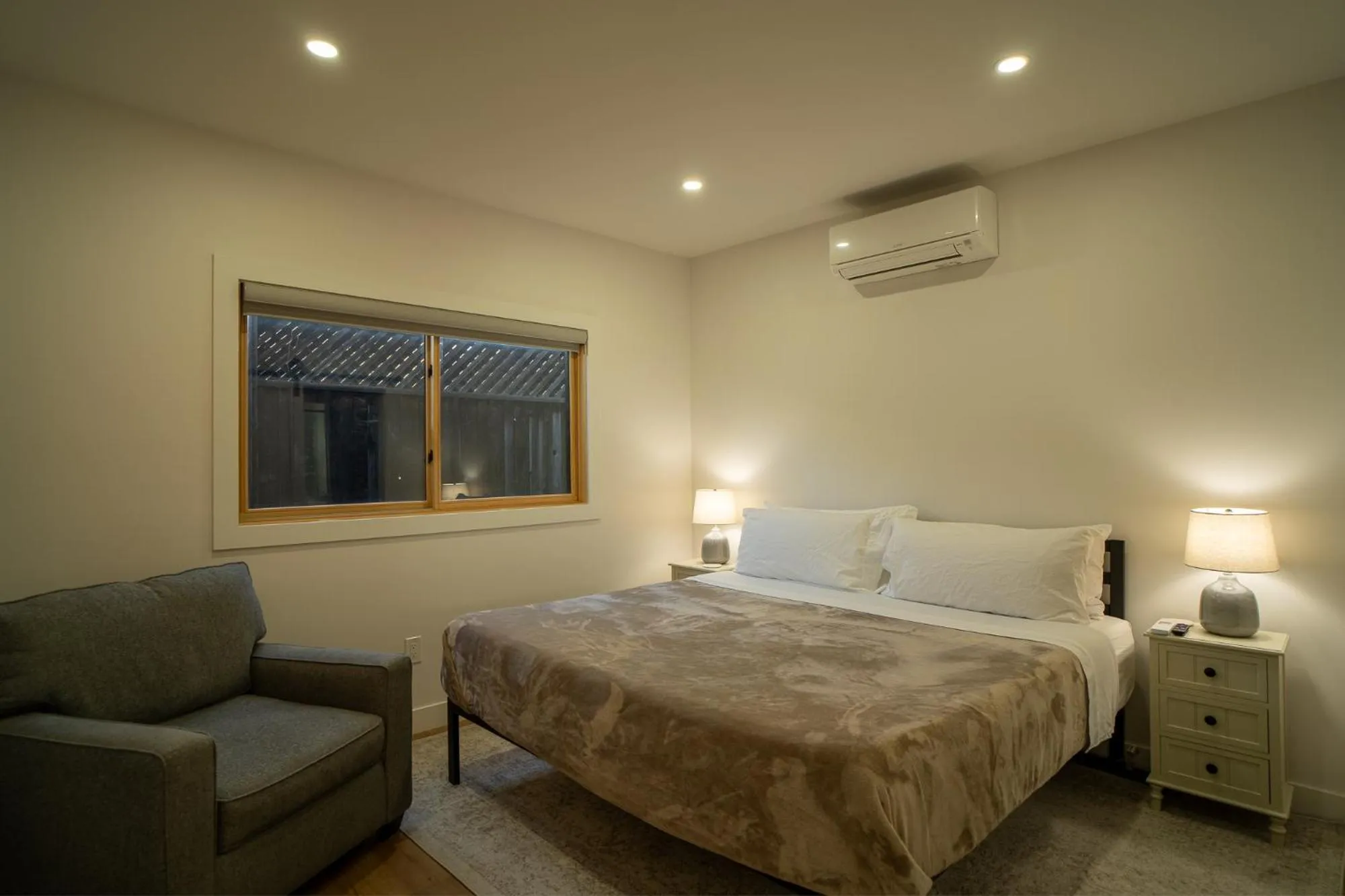 Bedroom, Bed in Fern House South Park Craftsman